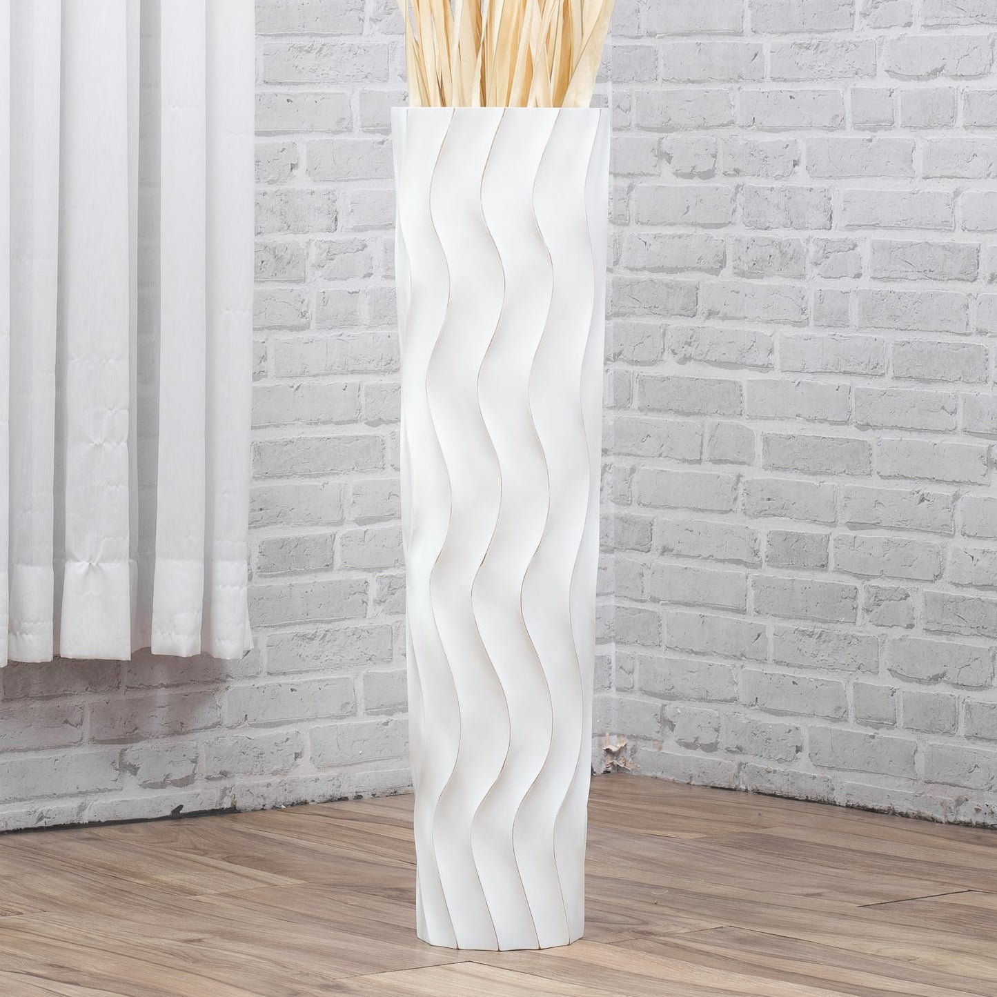 Large Mango Wood Floor Vase – Handcrafted Decorative Highlight from Thailand, white wash, 26 inches
