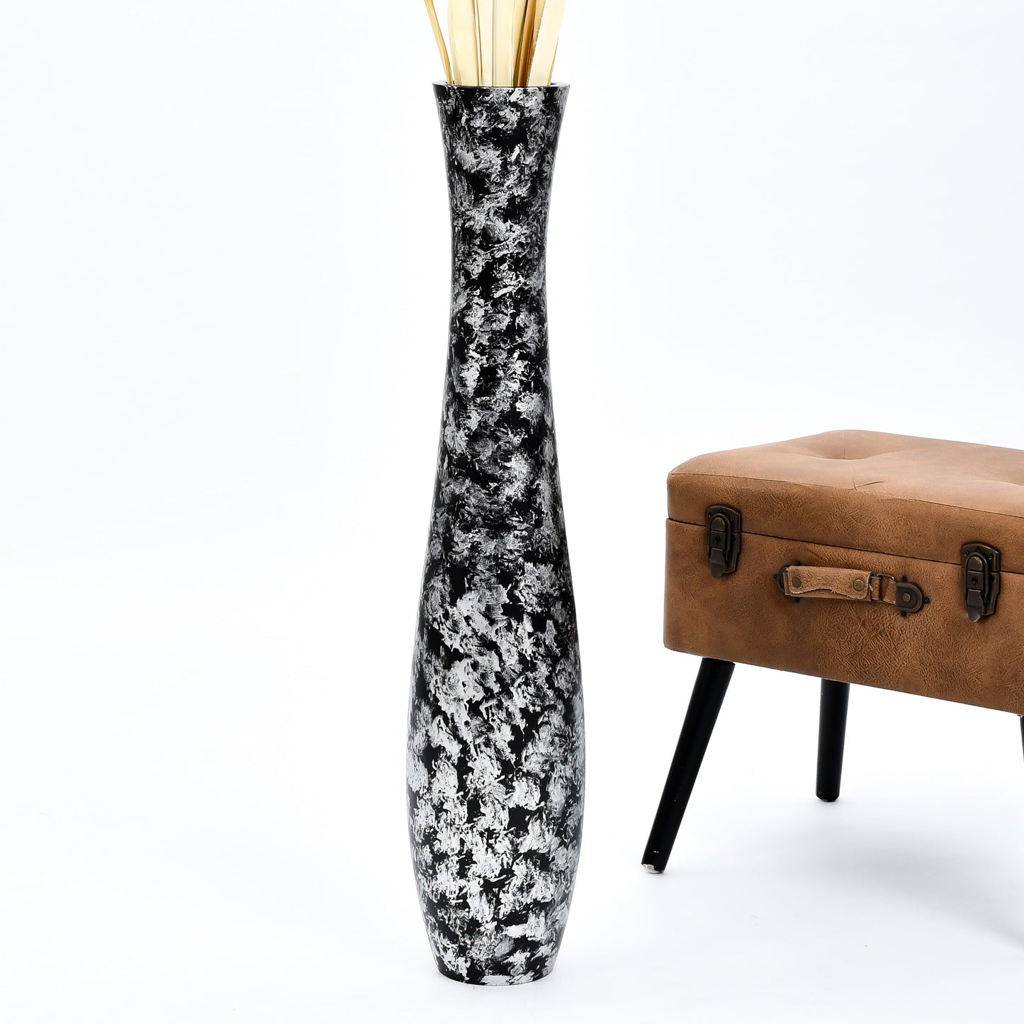 Large Mango Wood Floor Vase – Handcrafted Decorative Highlight from Thailand, silver, black, 34 inches