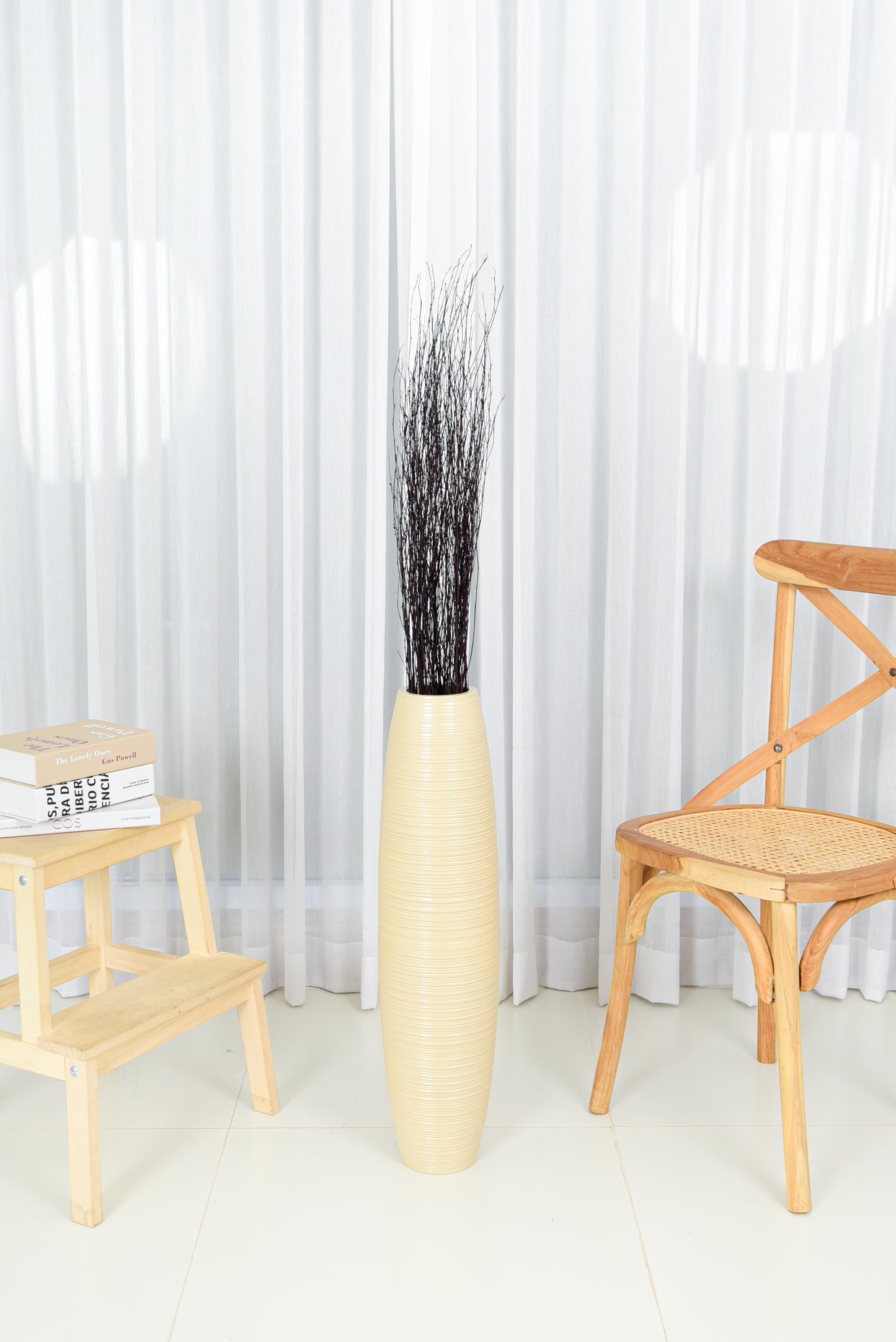 Large Mango Wood Floor Vase – Handcrafted Decorative Highlight from Thailand, cream, 26 inches