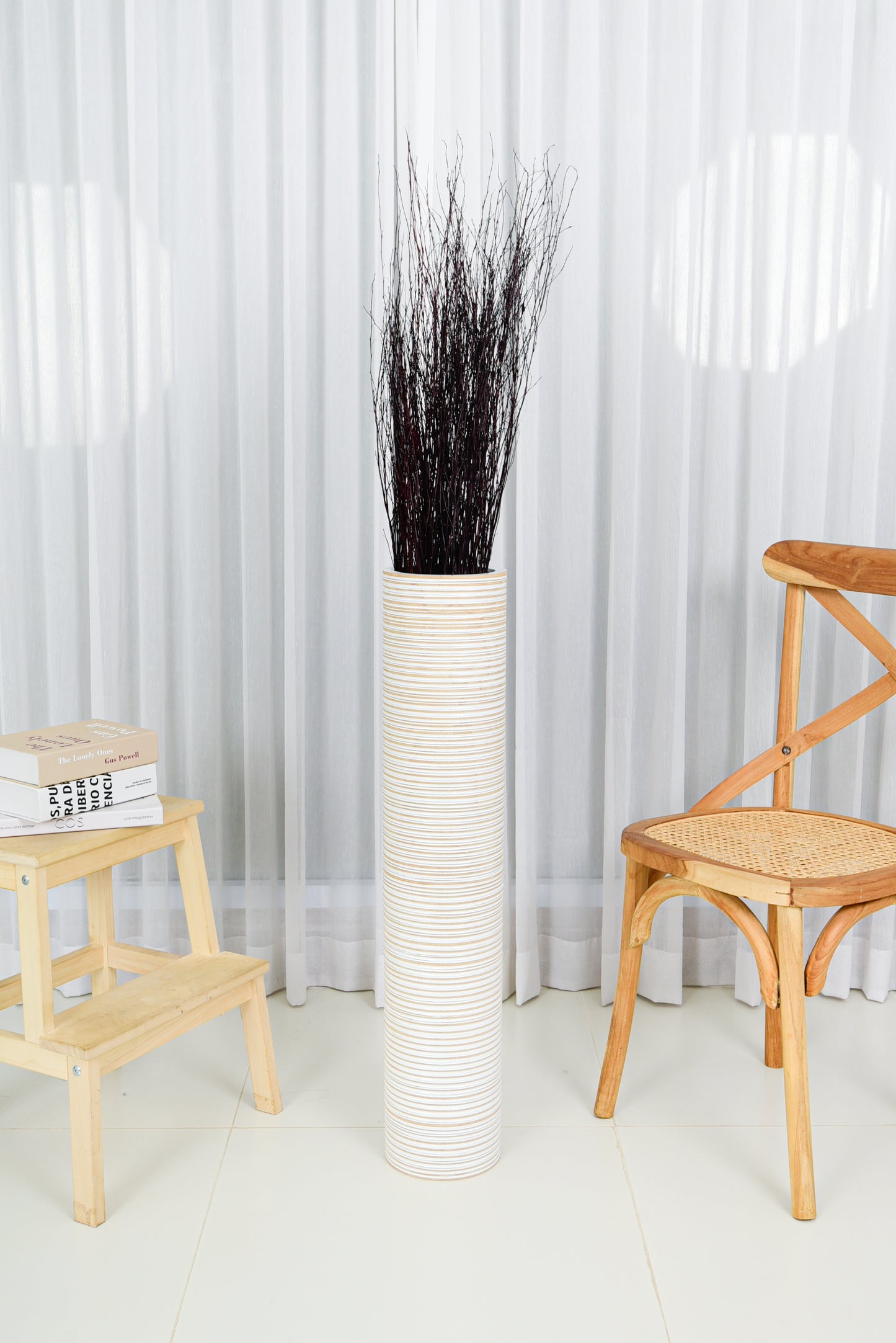Large Mango Wood Floor Vase – Handcrafted Decorative Highlight from Thailand, white wash, 34 inches