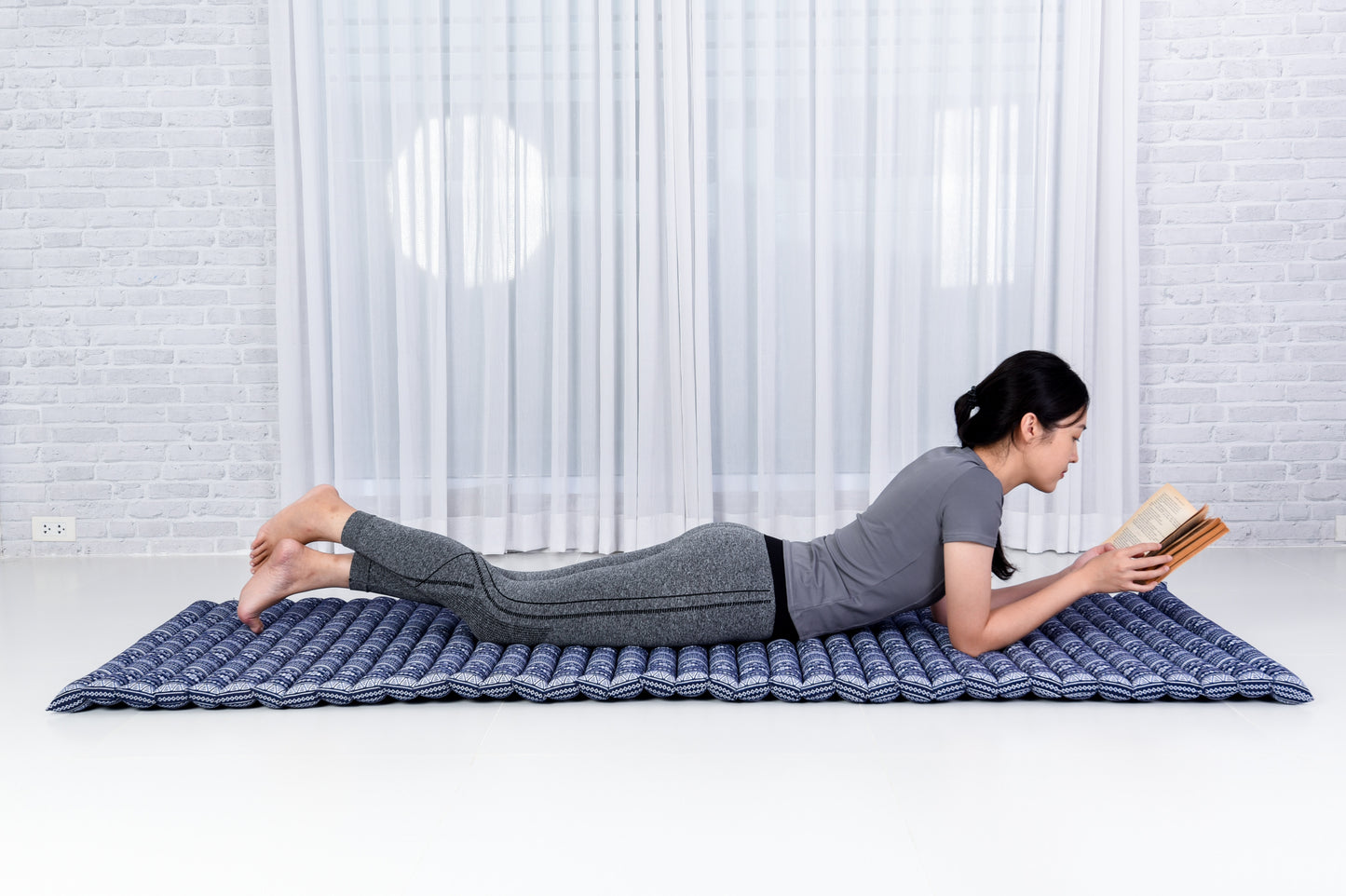 Kapok Roll-Up Mattress – Foldable Sleeping & Relax Mat with Cotton Cover for Home & Outdoor Use, Cbt2 - Dark Blue, M: 75x28