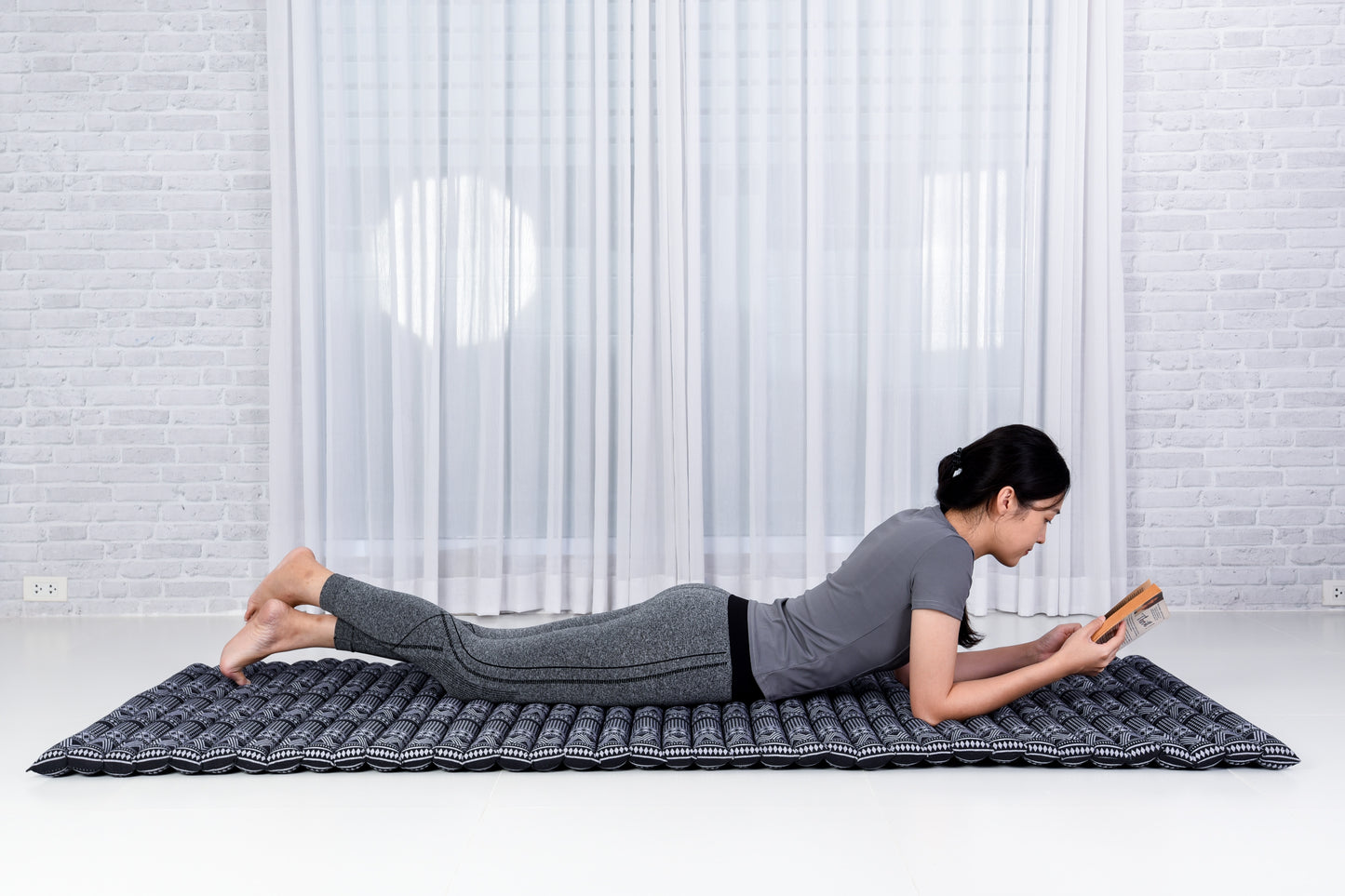 Kapok Roll-Up Mattress – Foldable Sleeping & Relax Mat with Cotton Cover for Home & Outdoor Use, Cbt3 - Black, M: 75x28