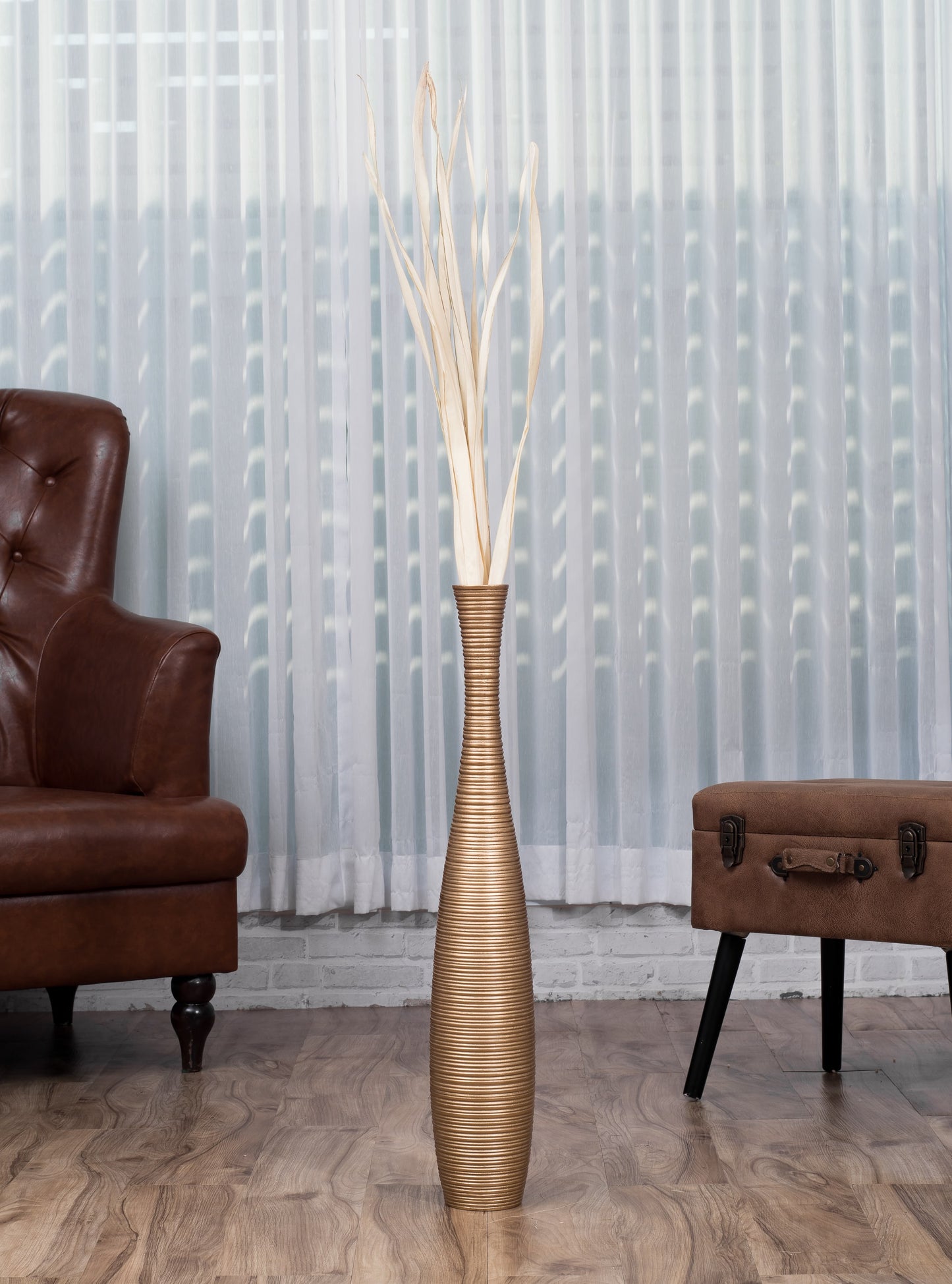 Large Mango Wood Floor Vase – Handcrafted Decorative Highlight from Thailand, gold, 26 inches