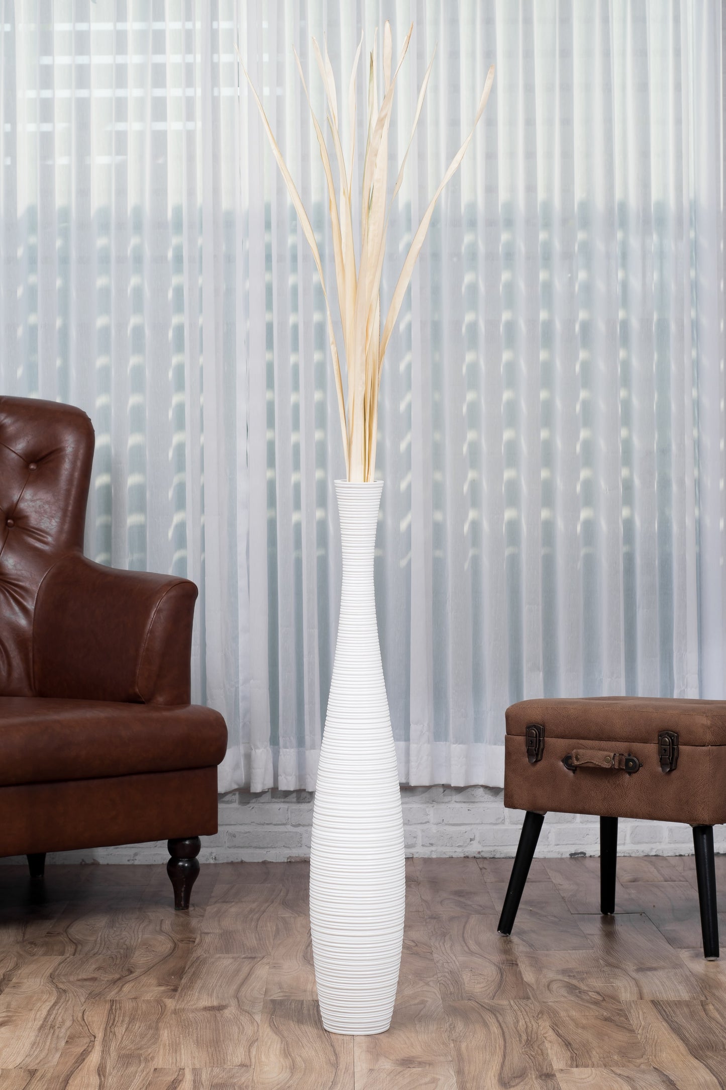 Large Mango Wood Floor Vase – Handcrafted Decorative Highlight from Thailand, white, 34 inches