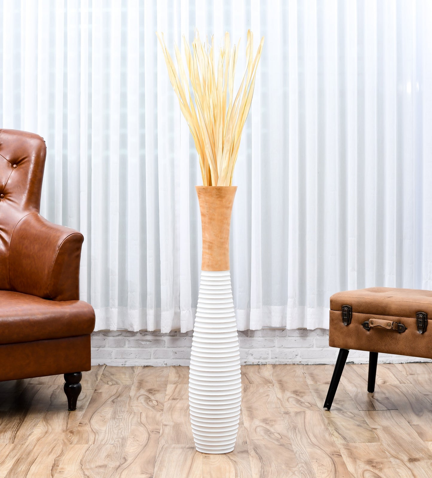 Large Mango Wood Floor Vase – Handcrafted Decorative Highlight from Thailand, white, ecru, 34 inches