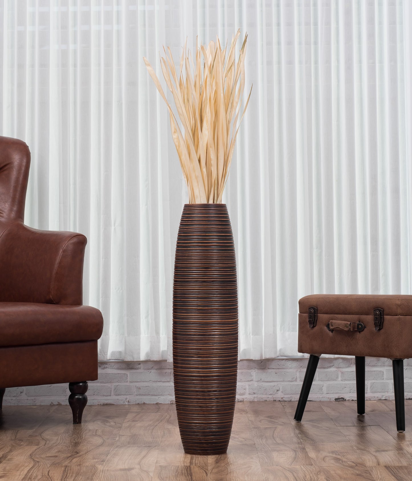 Large Mango Wood Floor Vase – Handcrafted Decorative Highlight from Thailand, brown, 26 inches