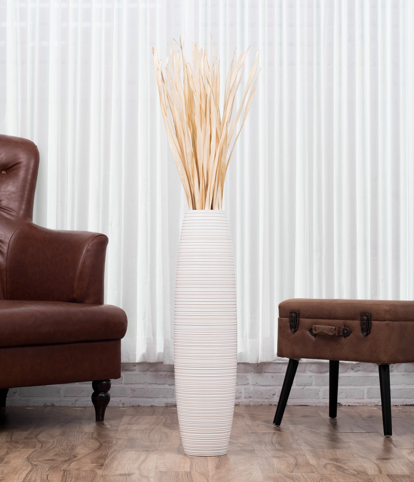 Large Mango Wood Floor Vase – Handcrafted Decorative Highlight from Thailand, white, 26 inches