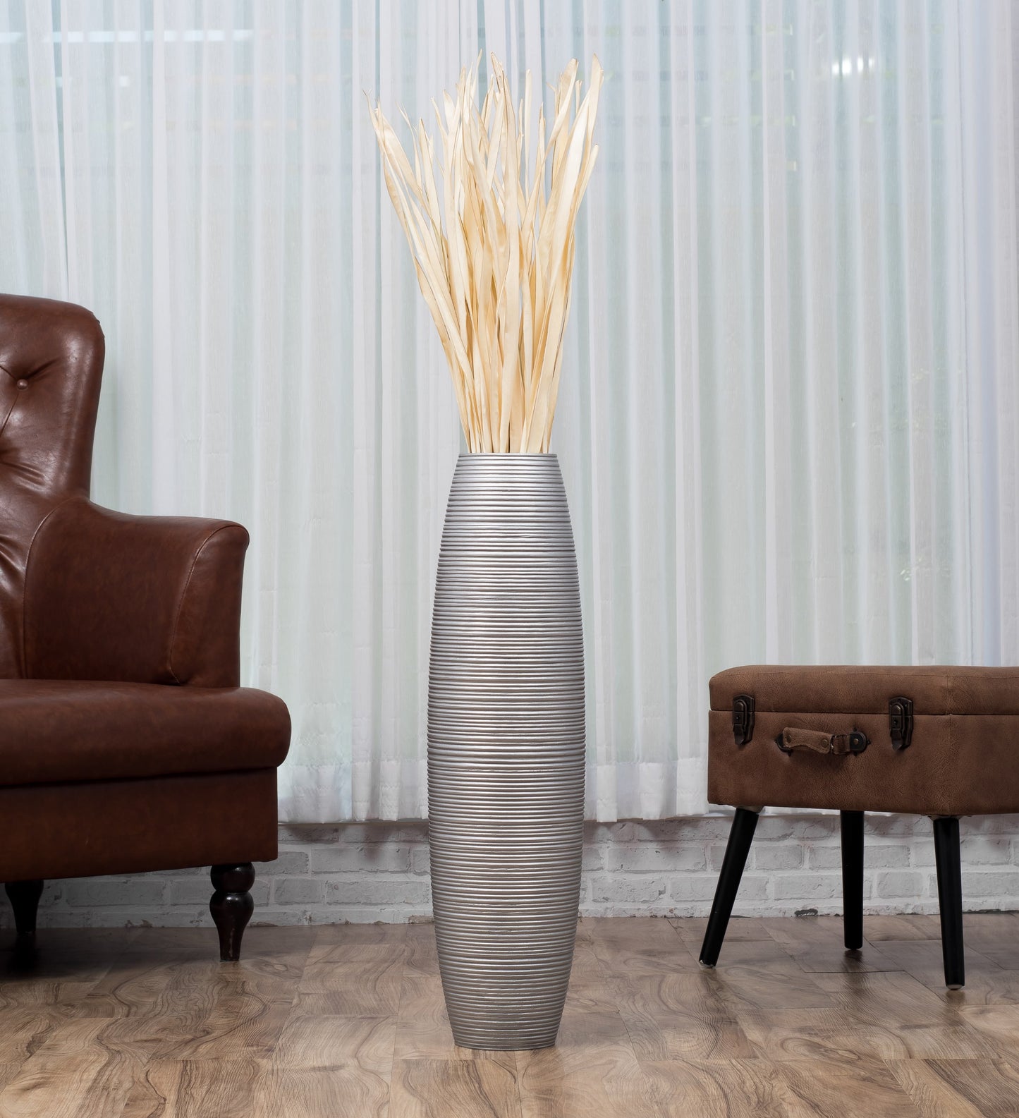 Large Mango Wood Floor Vase – Handcrafted Decorative Highlight from Thailand, silver, 26 inches