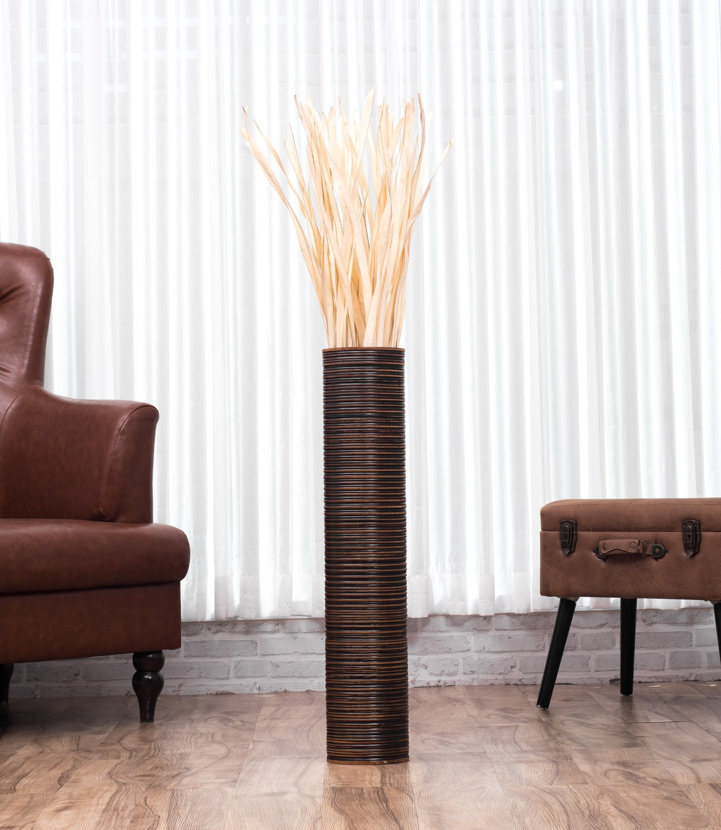 Large Mango Wood Floor Vase – Handcrafted Decorative Highlight from Thailand, brown, 26 inches