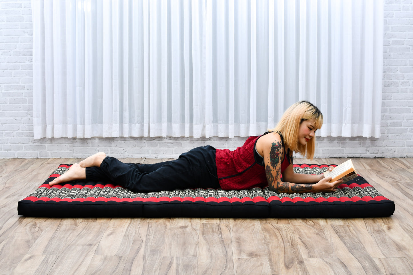 Kapok Folding Mattress – Thick Cotton Padded Guest Bed for Home, Sleeping & Mindfulness Corner, Sf13 - Red, Black, L: 79x39