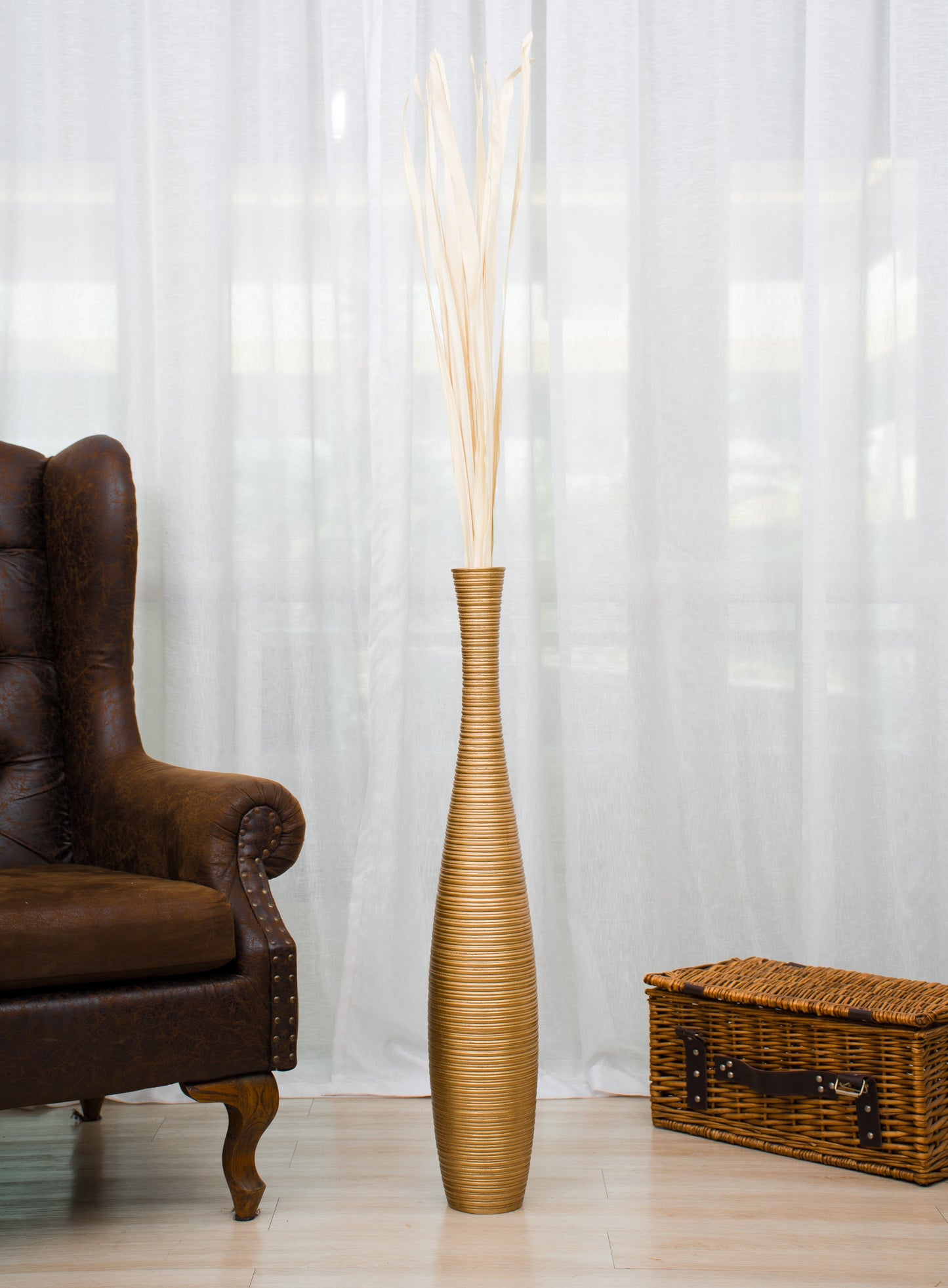 Large Mango Wood Floor Vase – Handcrafted Decorative Highlight from Thailand, gold, 34 inches