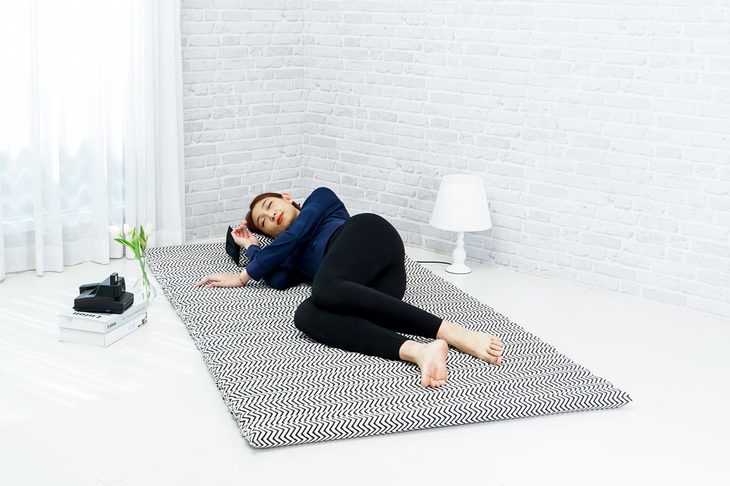 Kapok Roll-Up Mattress – Foldable Sleeping & Relax Mat with Cotton Cover for Home & Outdoor Use, Cbt5 - Black, L: 75x39
