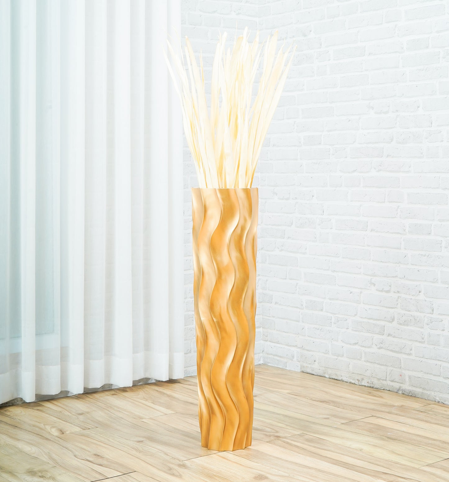 Large Mango Wood Floor Vase – Handcrafted Decorative Highlight from Thailand, gold, 26 inches