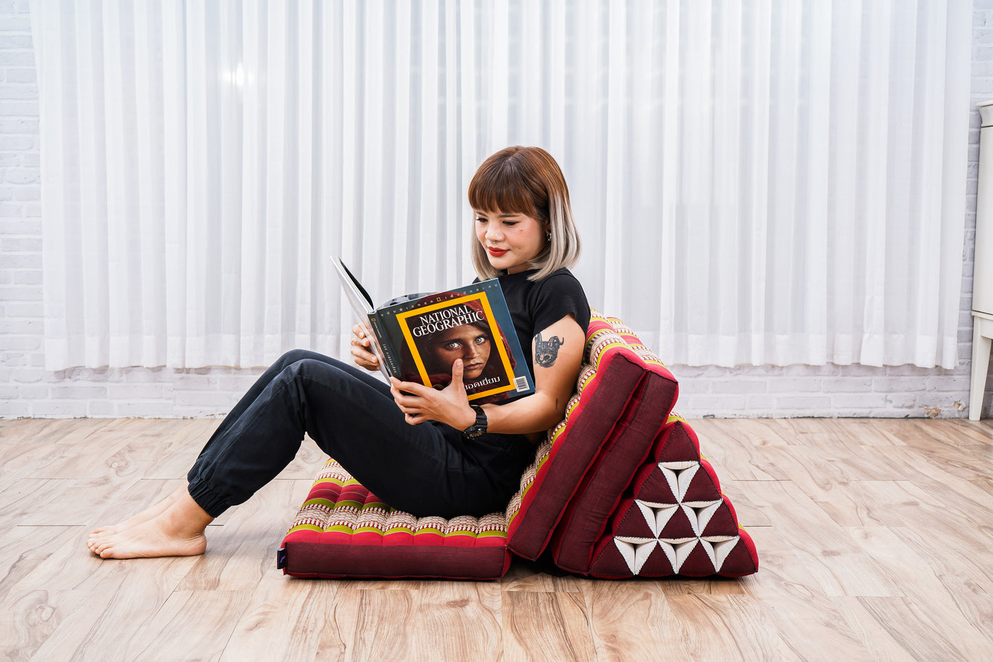 Extra Long Thai Folding Mat with Triangle Cushion – Handmade Kapok Relax Mat with Extended Surface, Sf11 - Red, Green, 3 seating segments XL