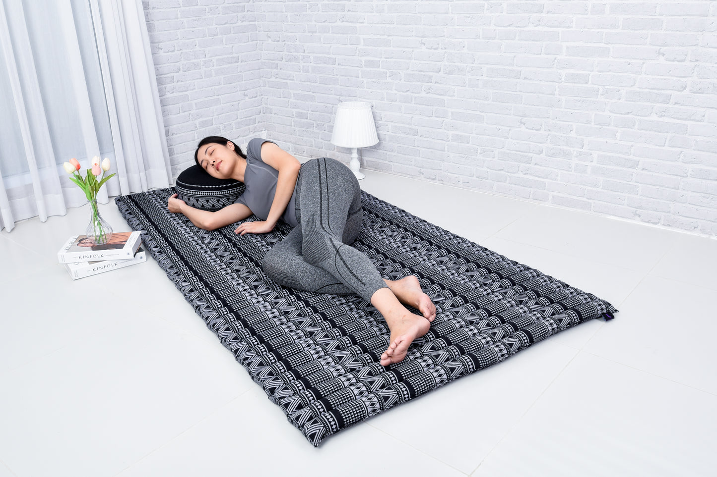 Kapok Roll-Up Mattress – Foldable Sleeping & Relax Mat with Cotton Cover for Home & Outdoor Use, Cbt3 - Black, L: 75x39