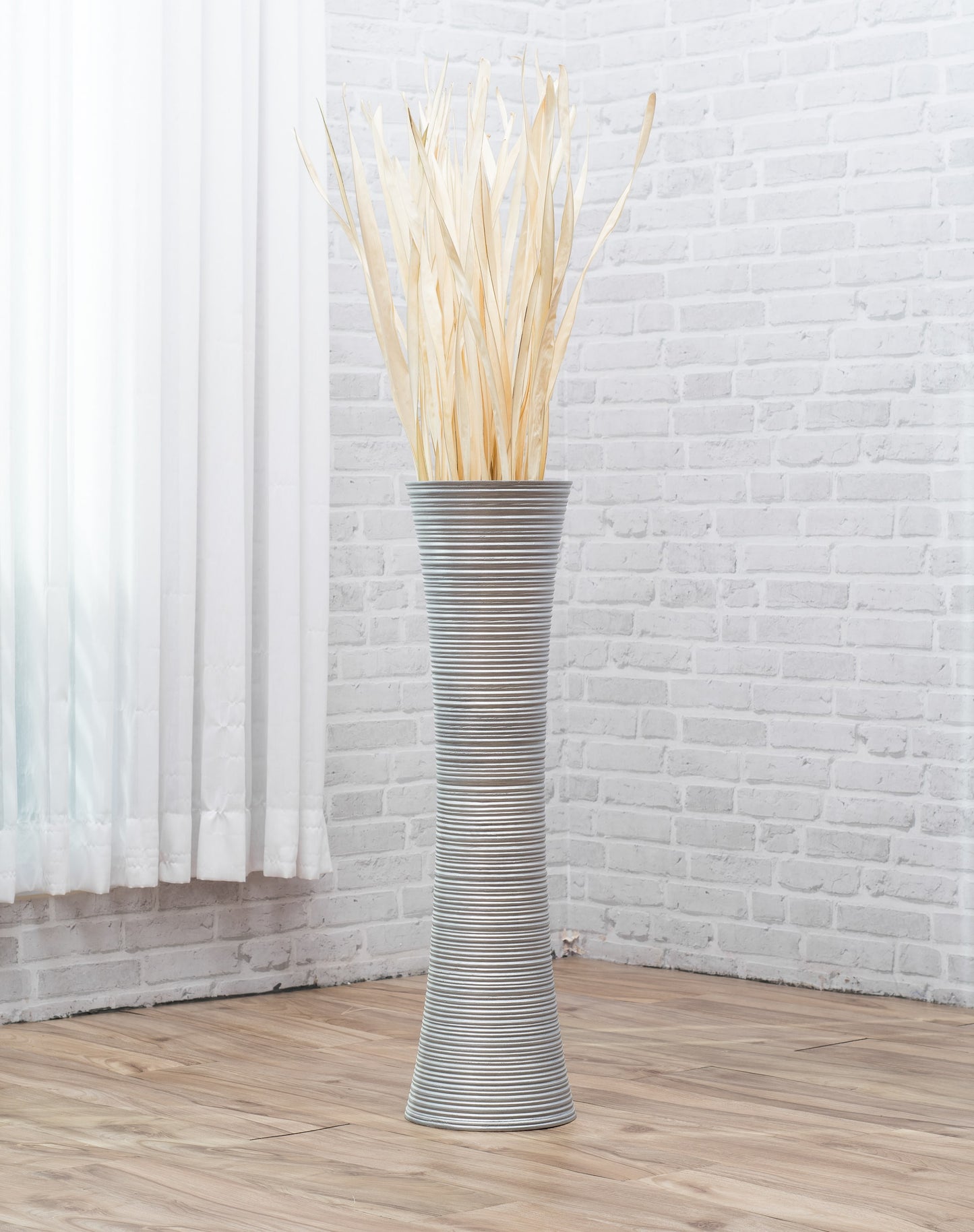 Large Mango Wood Floor Vase – Handcrafted Decorative Highlight from Thailand, silver, 26 inches