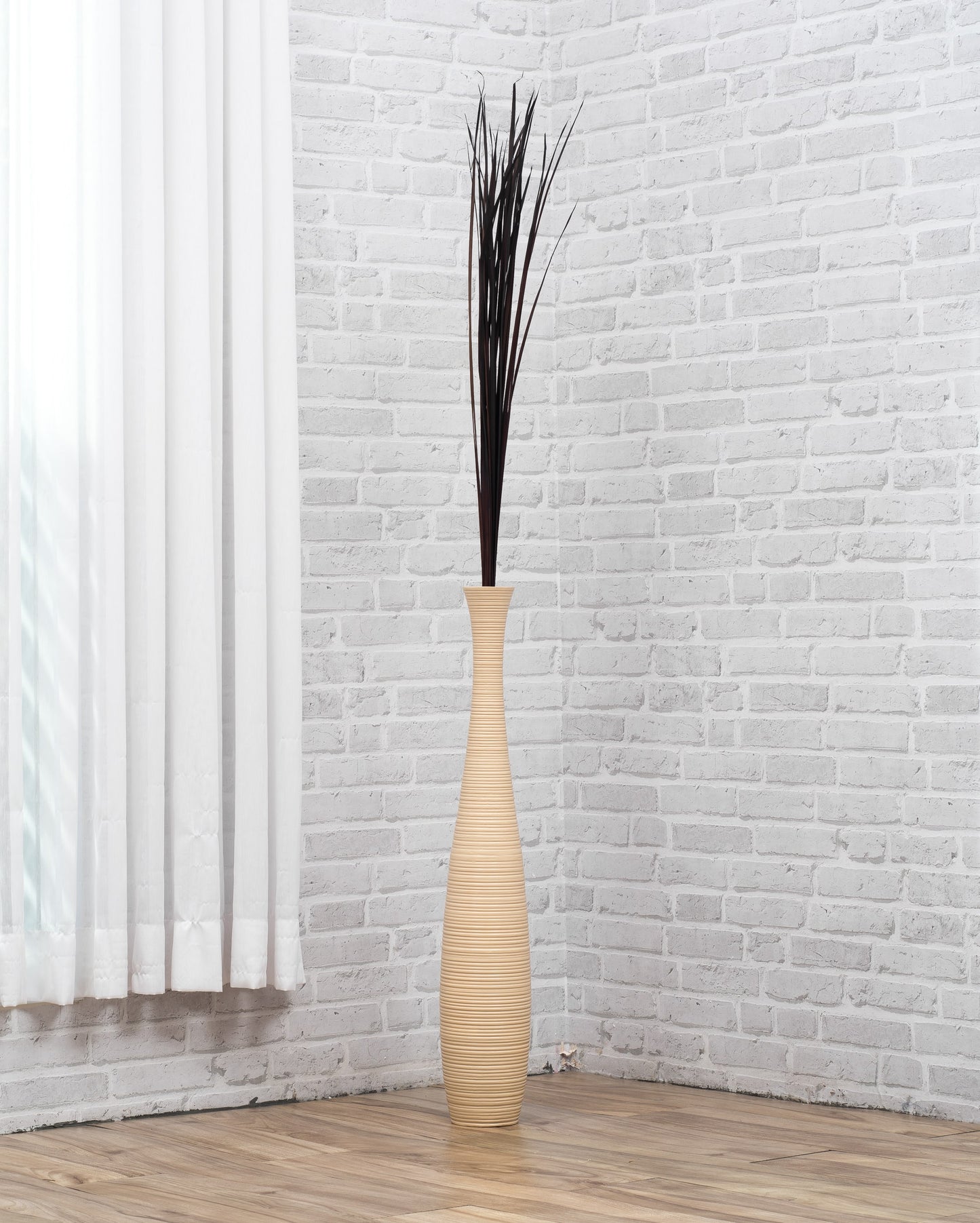 Large Mango Wood Floor Vase – Handcrafted Decorative Highlight from Thailand, cream, 26 inches