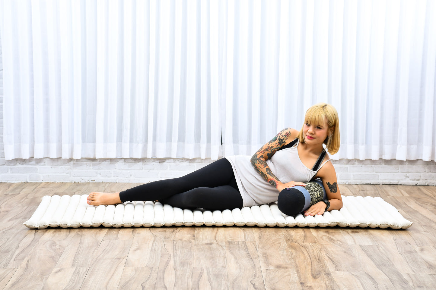 Yoga Roll Cushion – Compact Kapok Bolster & Meditation Pillow with Cotton Cover, Sf15 - Blue