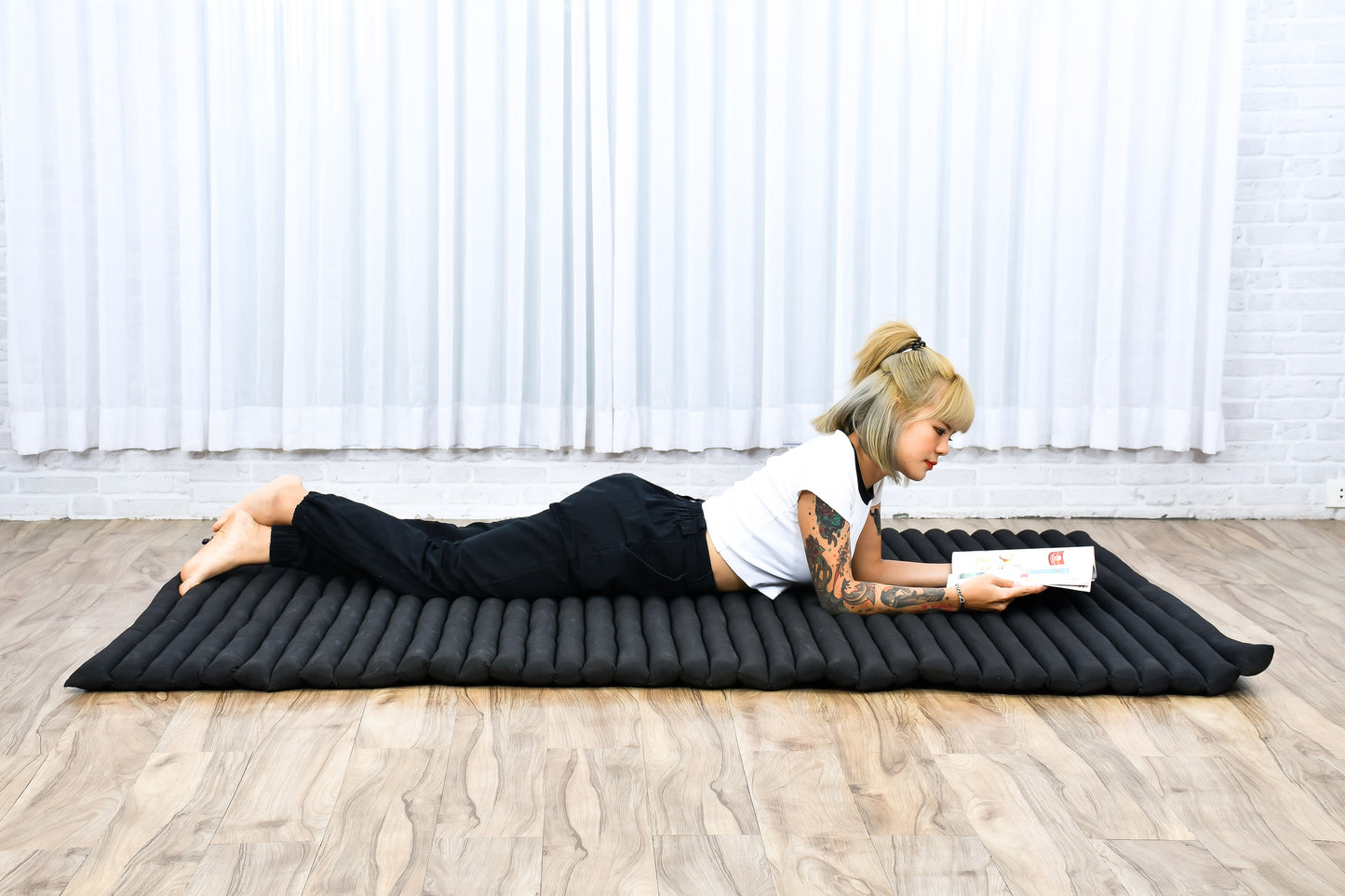 Kapok Roll-Up Mattress – Foldable Sleeping & Relax Mat with Cotton Cover for Home & Outdoor Use, Cl02 - Black, XL: 75x57