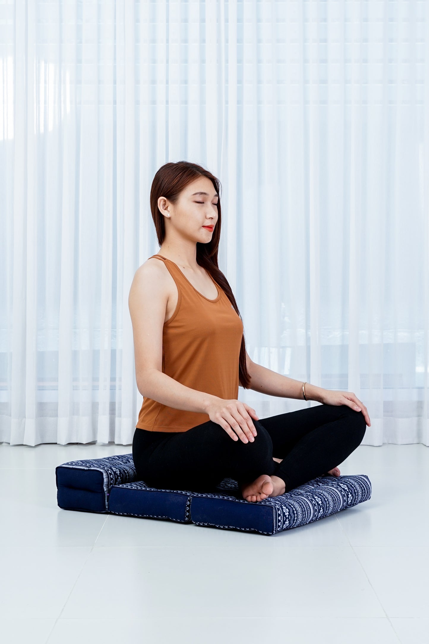 Foldable Meditation Cushion – Compact Kapok Seat with Foot Pad and Cotton Cover in Solid Colors or Thai Pattern, Cbt2 - Dark Blue