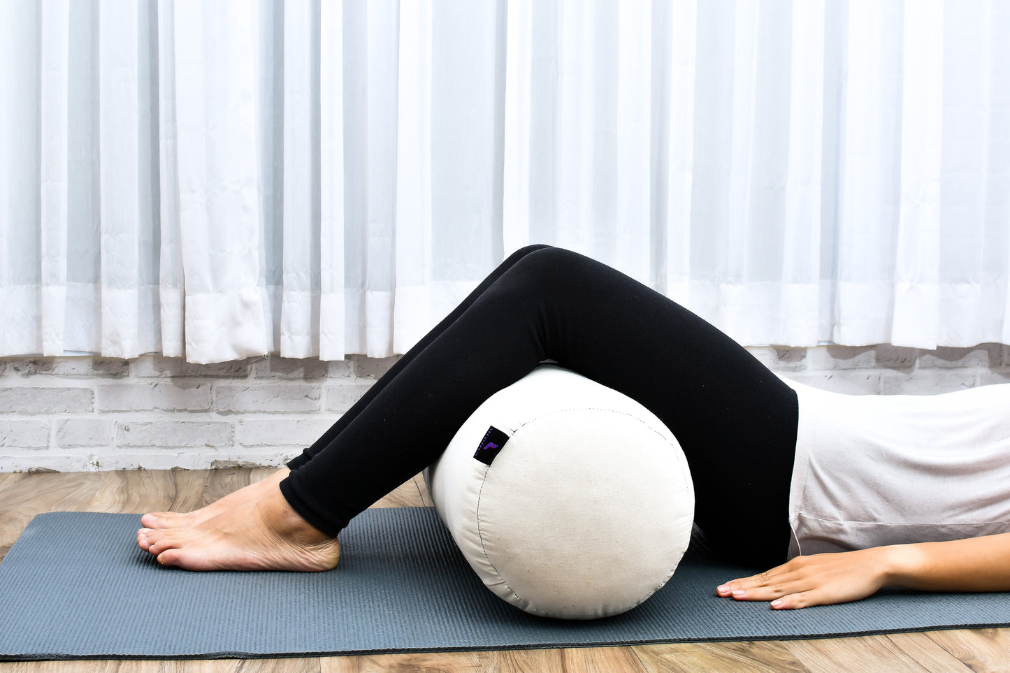 Large Yoga Bolster – Kapok-Filled Meditation Cushion with Cotton Cover, Cl01 - Ecru