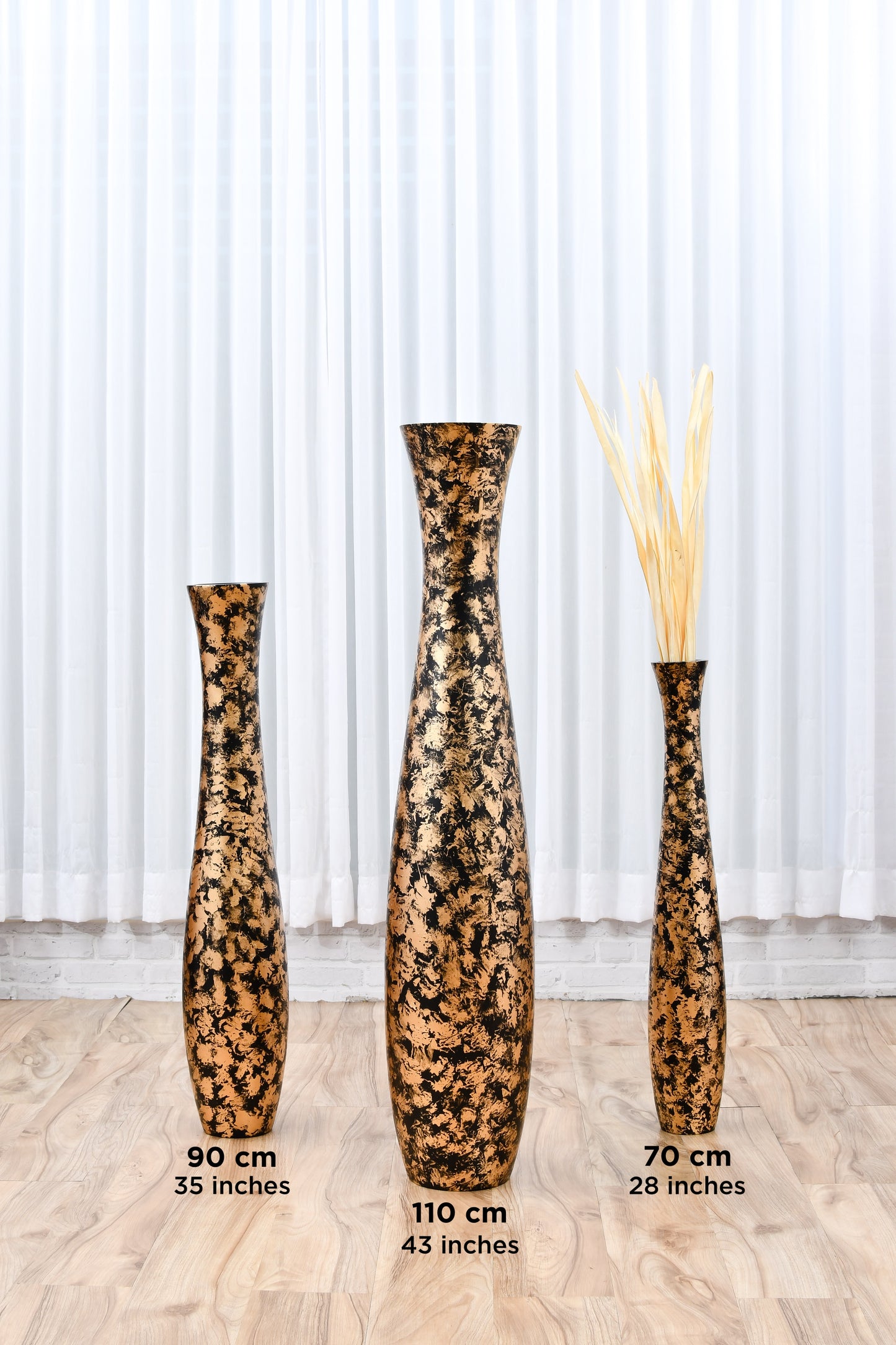 Large Mango Wood Floor Vase – Handcrafted Decorative Highlight from Thailand, gold, black, 34 inches