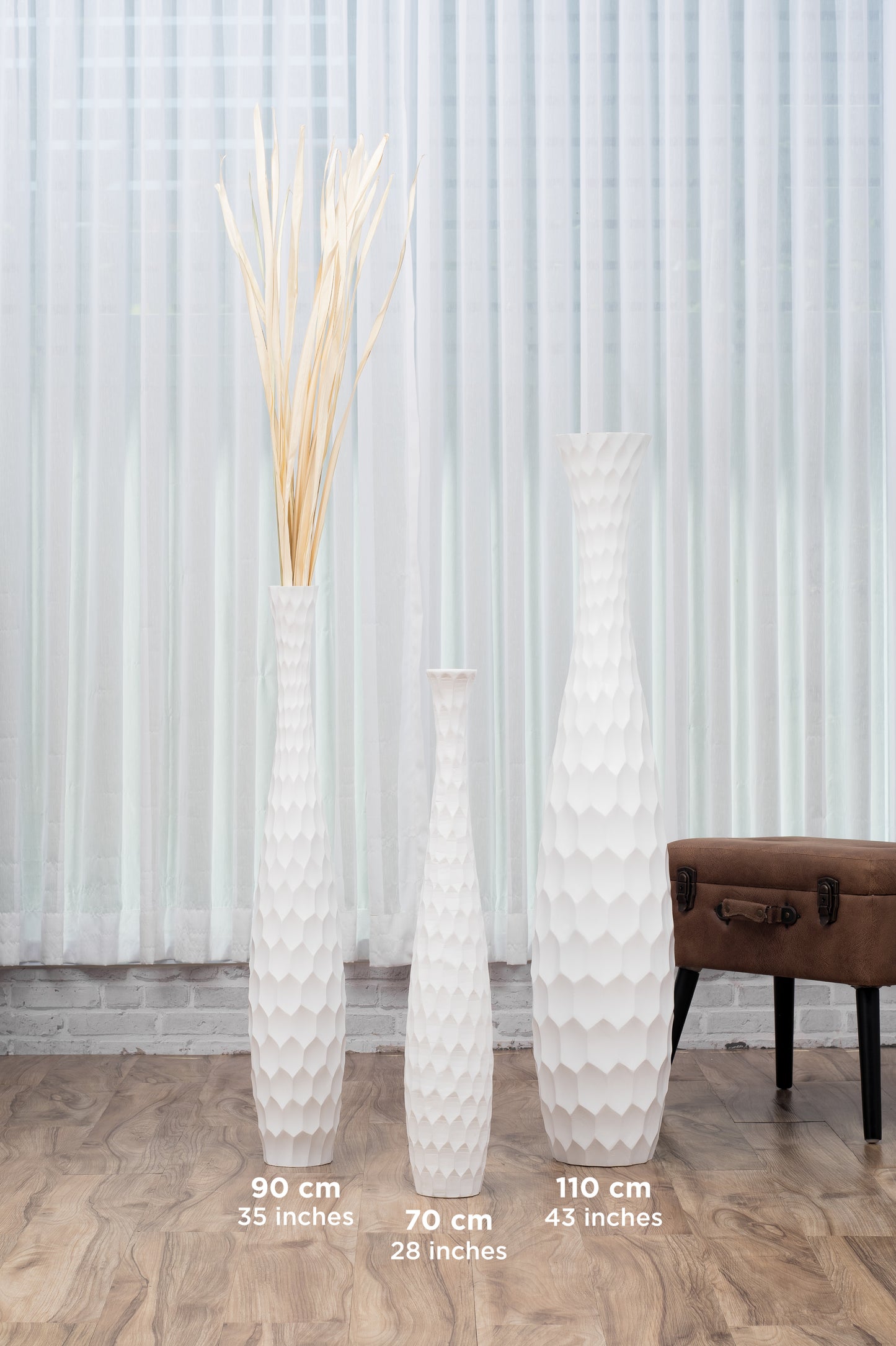 Large Mango Wood Floor Vase – Handcrafted Decorative Highlight from Thailand, white, 26 inches