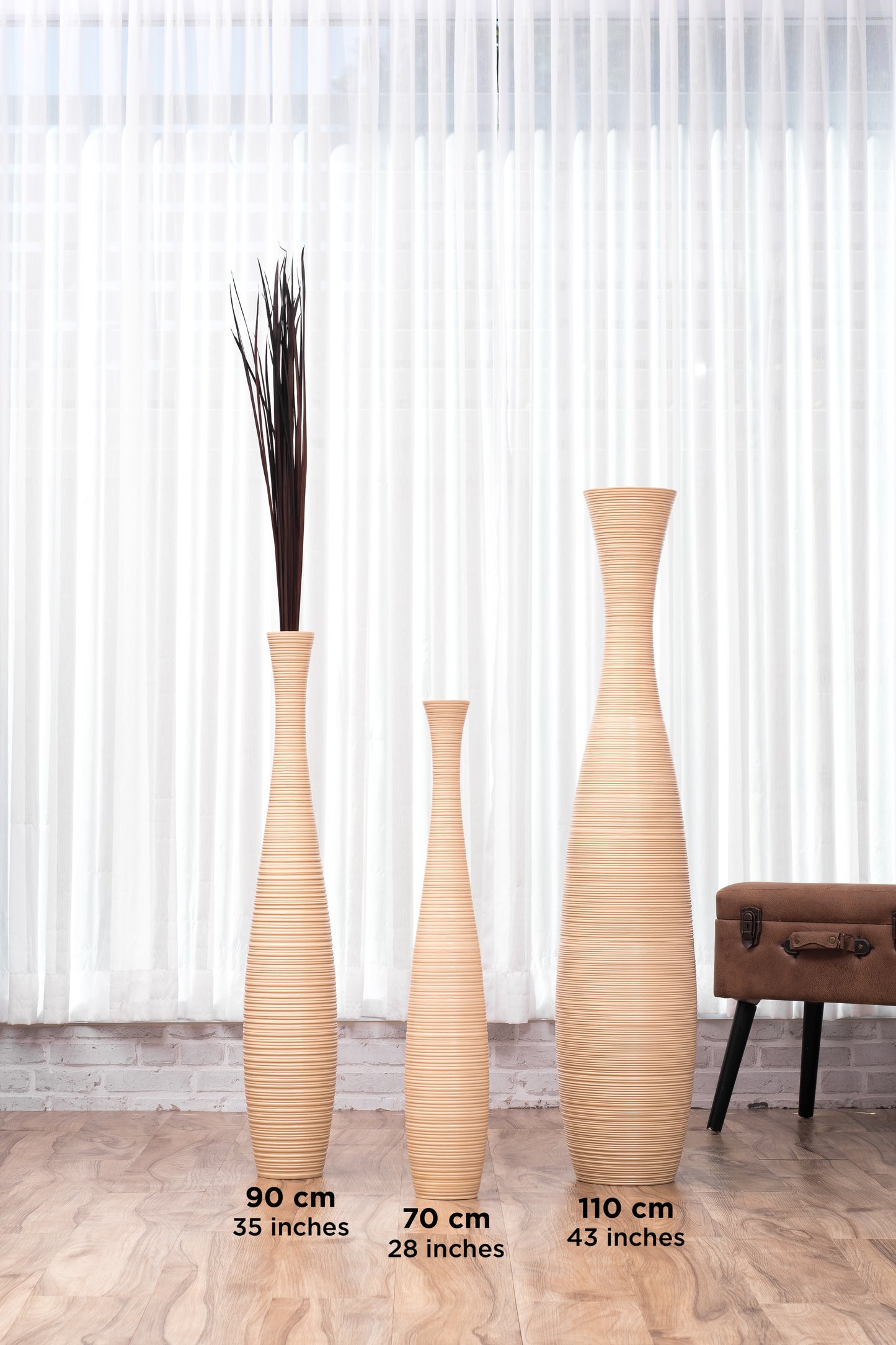 Large Mango Wood Floor Vase – Handcrafted Decorative Highlight from Thailand, cream, 34 inches