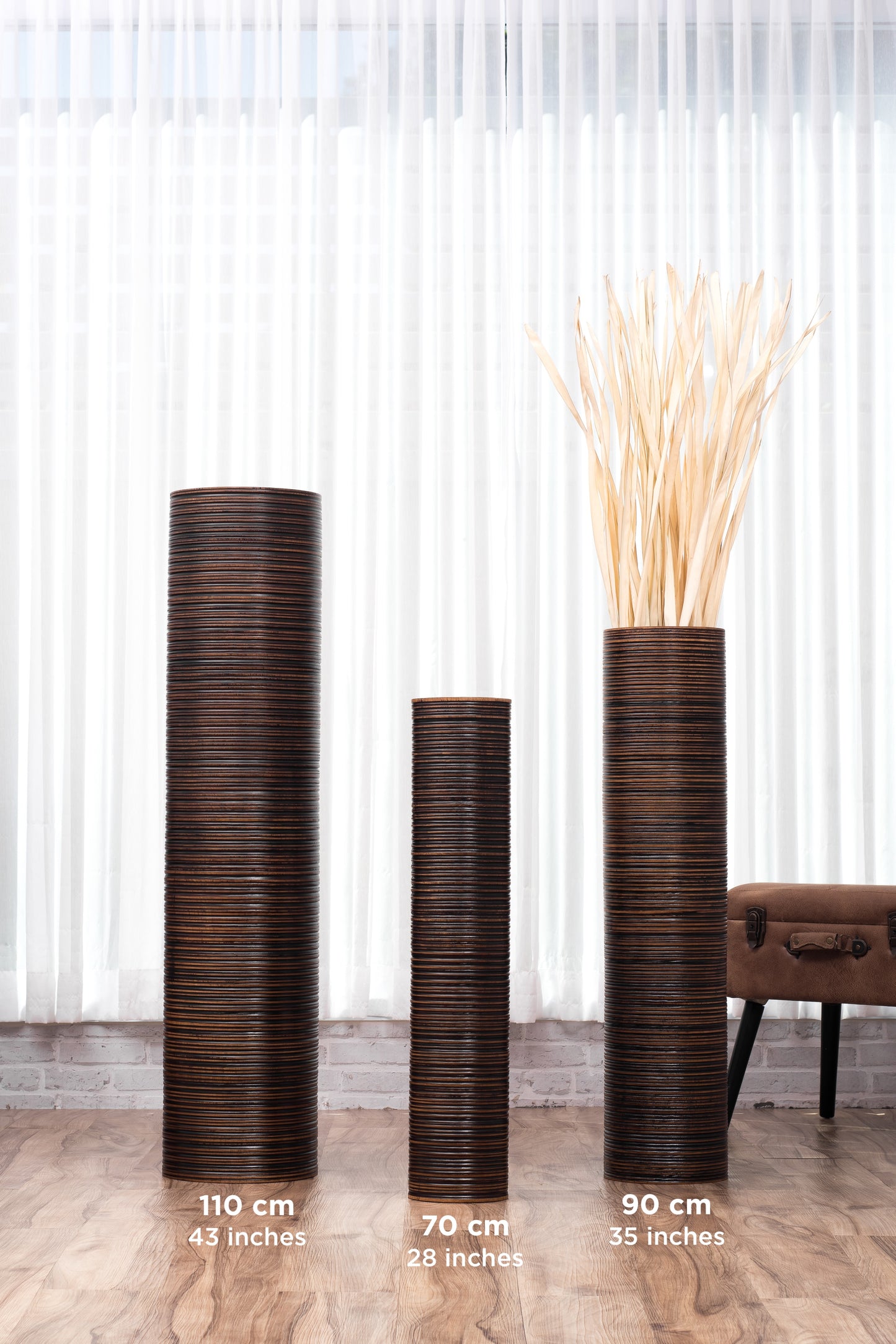 Large Mango Wood Floor Vase – Handcrafted Decorative Highlight from Thailand, brown, 41 inches