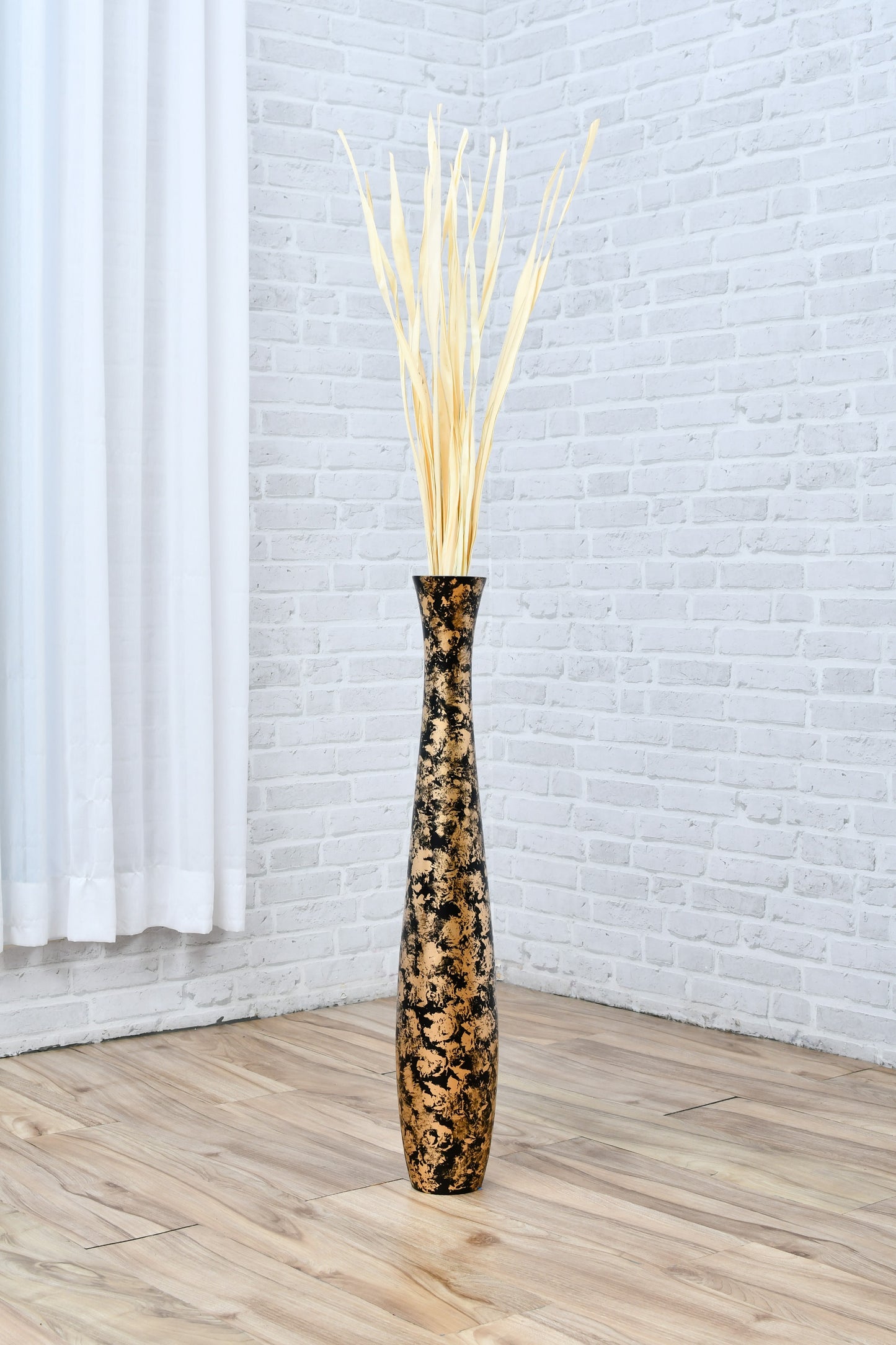 Large Mango Wood Floor Vase – Handcrafted Decorative Highlight from Thailand, gold, black, 26 inches