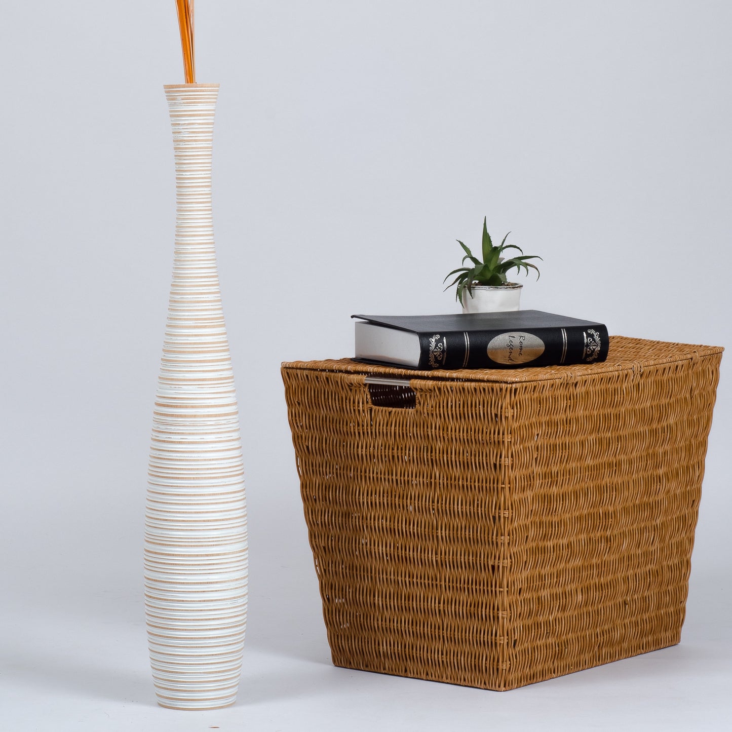 Large Mango Wood Floor Vase – Handcrafted Decorative Highlight from Thailand, white wash, 26 inches