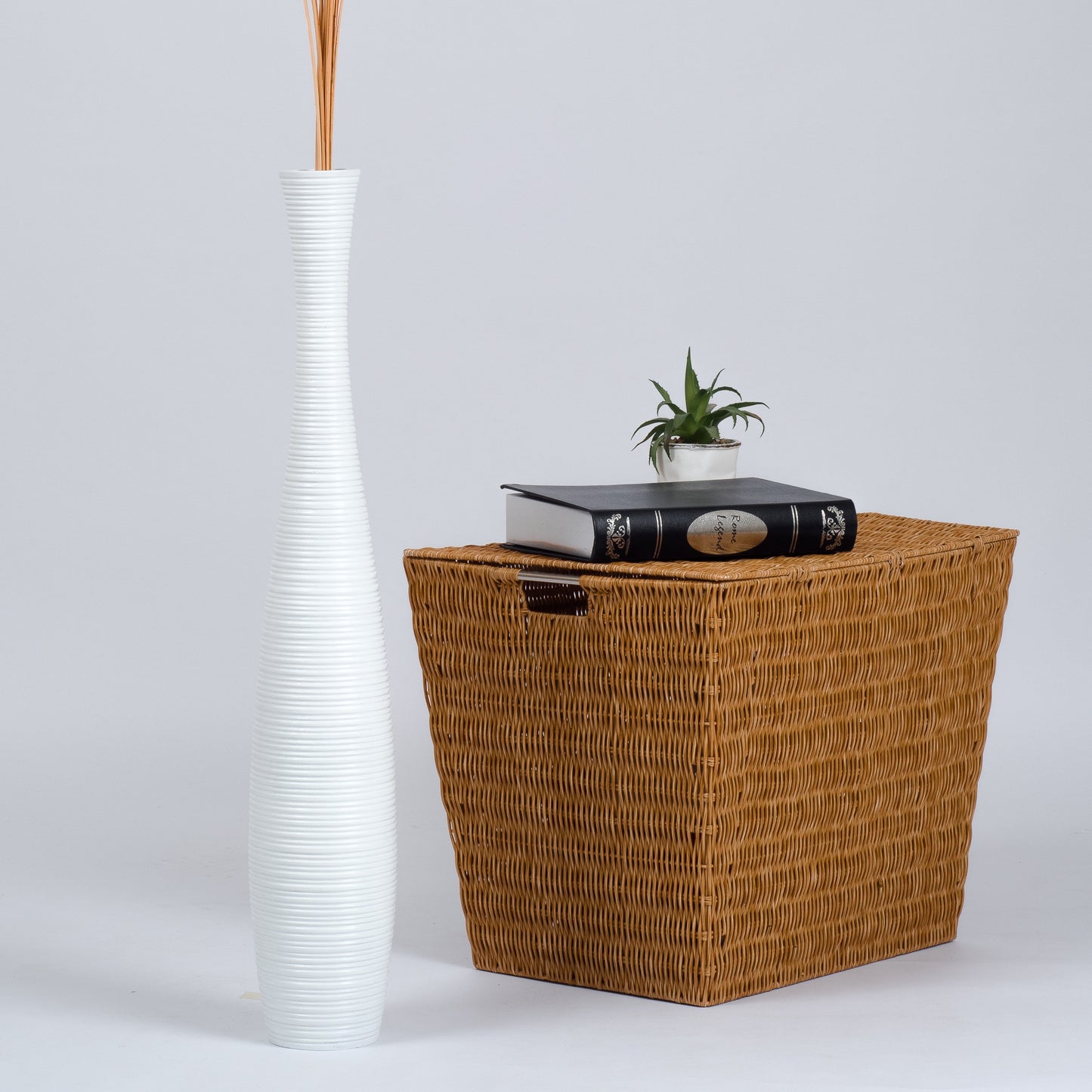 Large Mango Wood Floor Vase – Handcrafted Decorative Highlight from Thailand, white, 26 inches