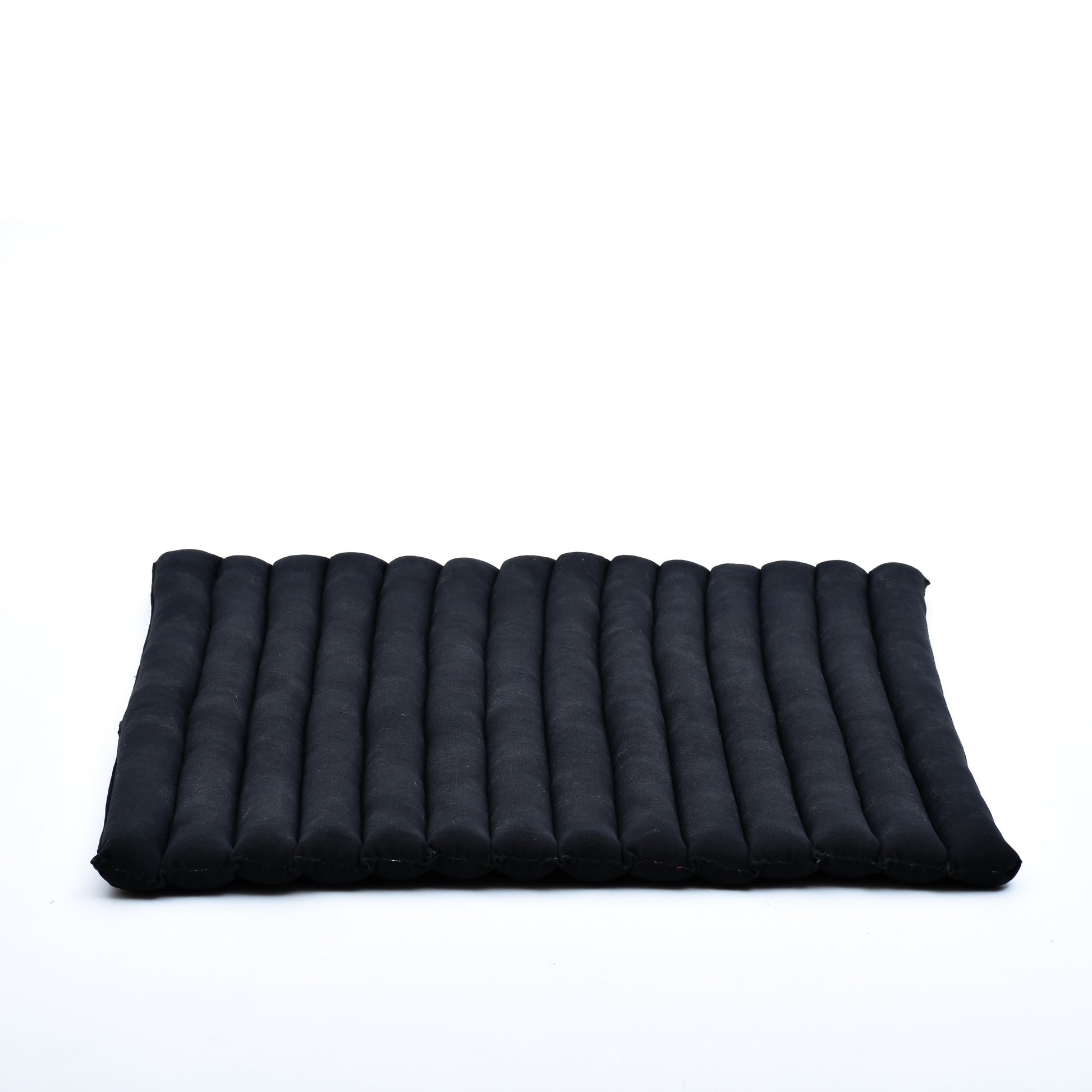 Cl02 - Black