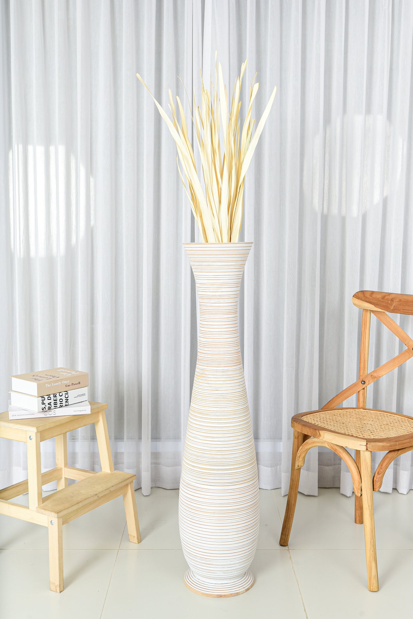 Large Mango Wood Floor Vase – Handcrafted Decorative Highlight from Thailand, white wash, 41 inches