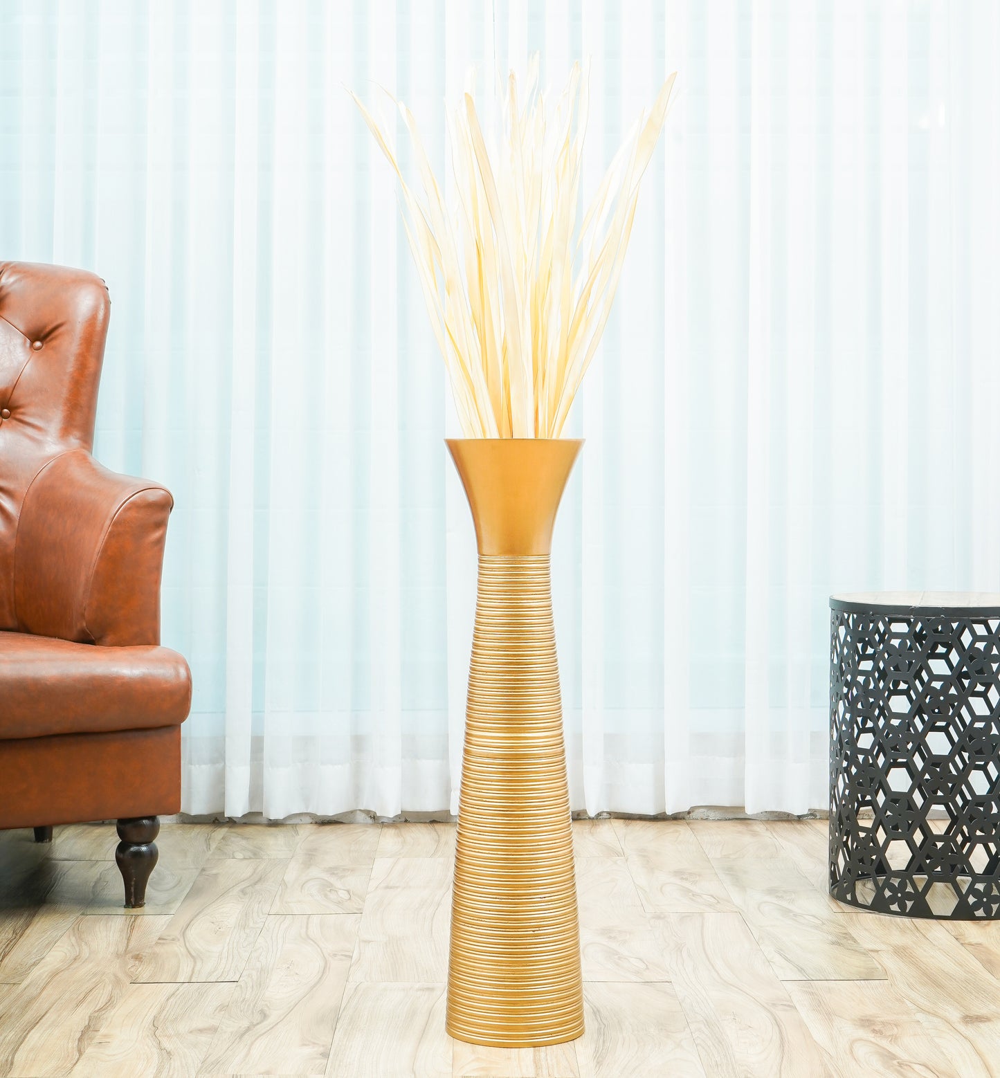 Large Mango Wood Floor Vase – Handcrafted Decorative Highlight from Thailand, gold, 26 inches