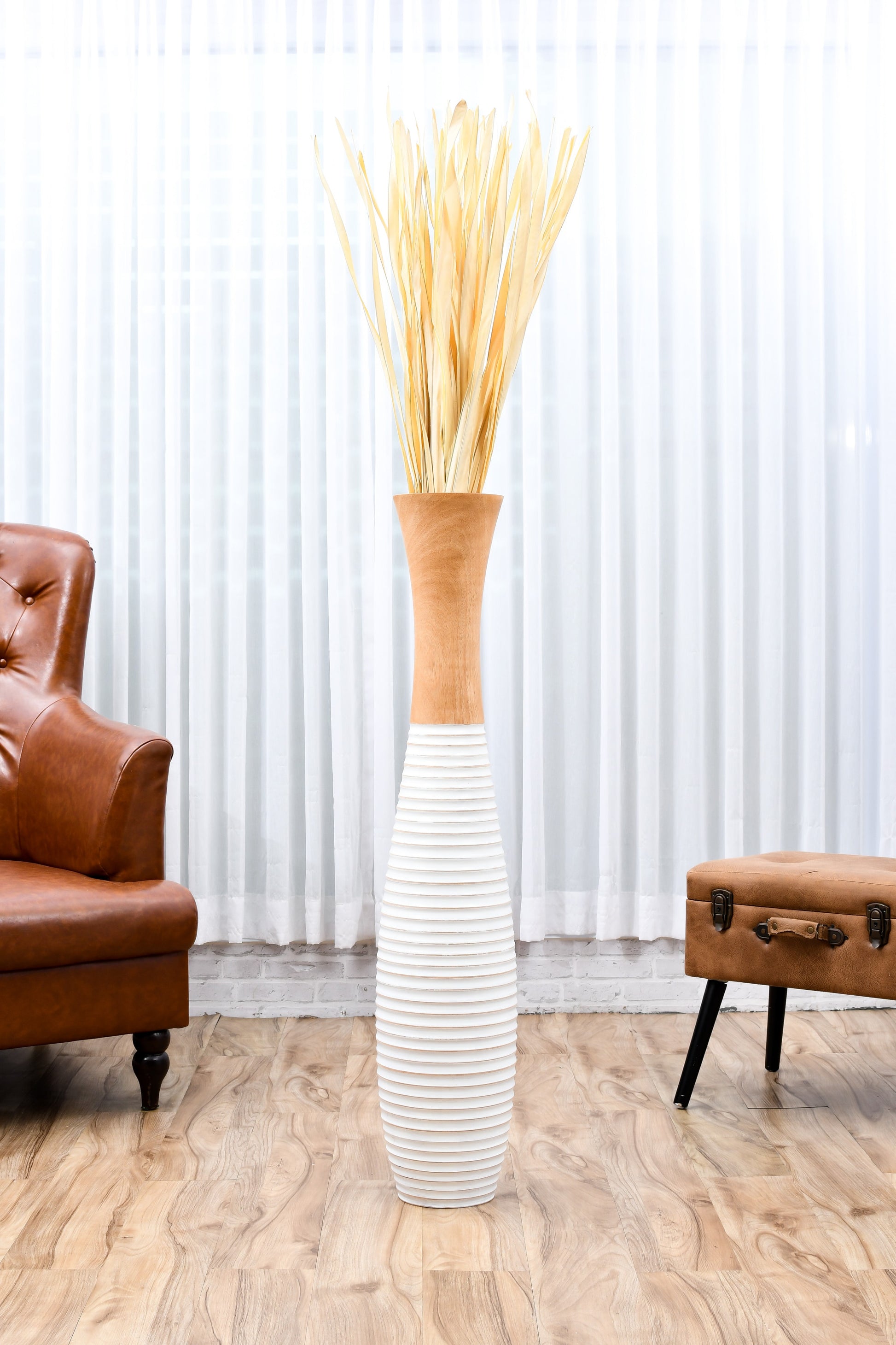 Large Mango Wood Floor Vase – Handcrafted Decorative Highlight from Thailand, white, ecru, 41 inches