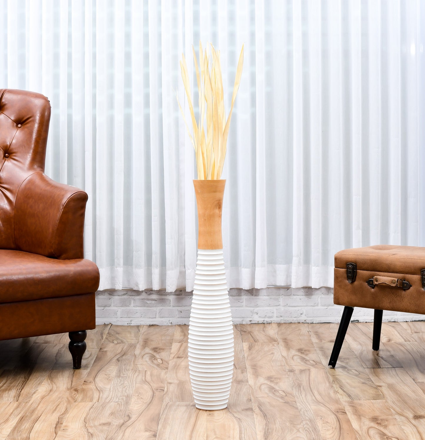 Large Mango Wood Floor Vase – Handcrafted Decorative Highlight from Thailand, white, ecru, 26 inches