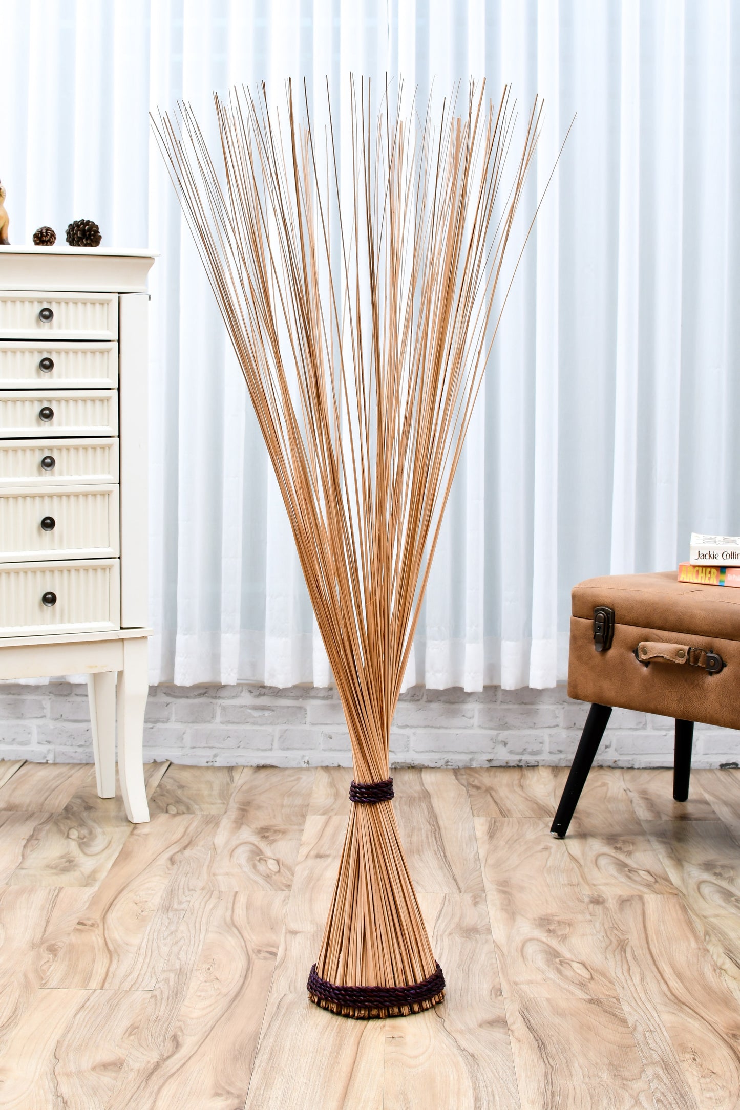 Freestanding Dried Grass Bundle – Natural Floor Decoration with Raffia Band, ecru, Dried Grass - 120 cm