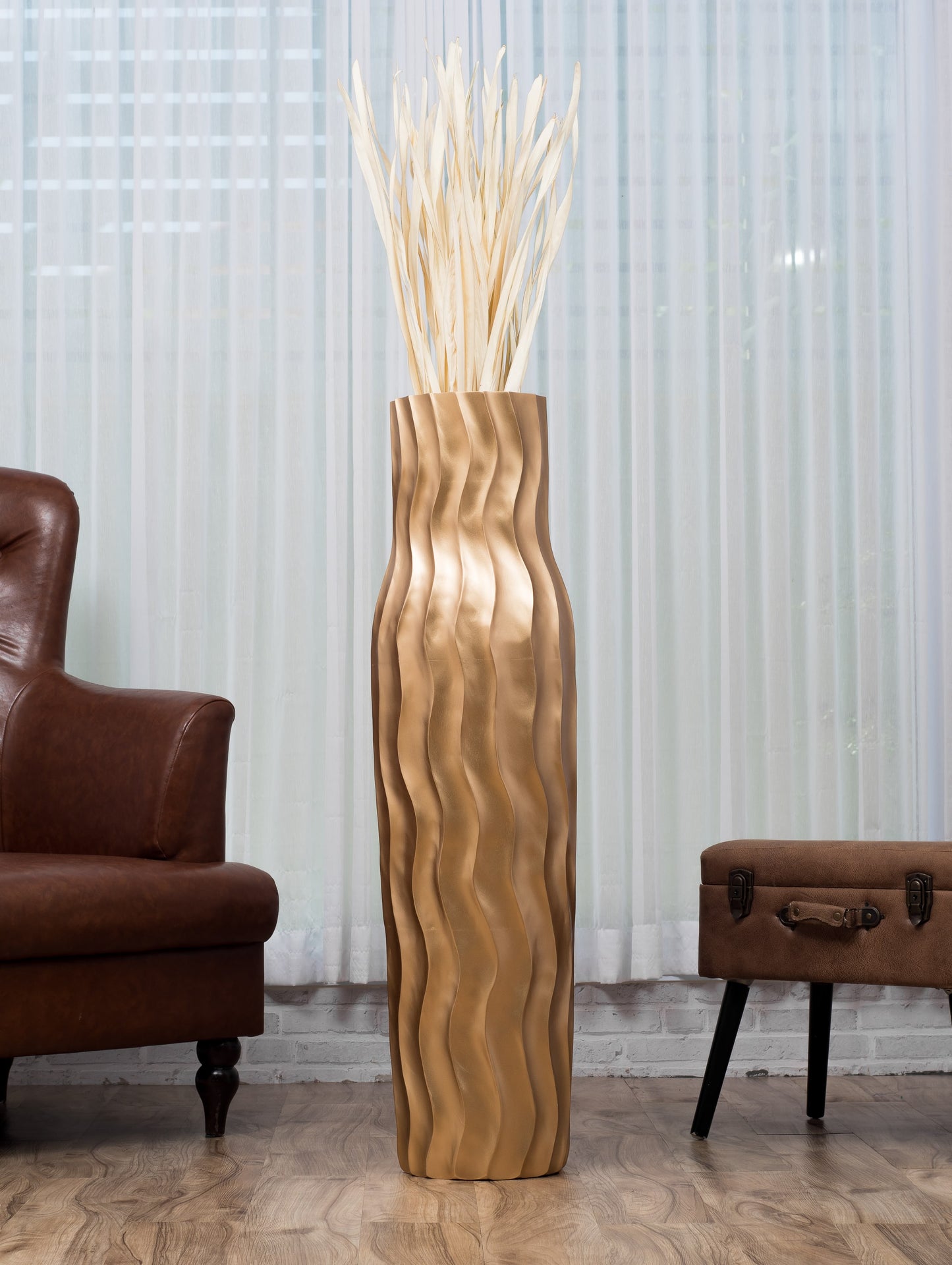 Large Mango Wood Floor Vase – Handcrafted Decorative Highlight from Thailand, gold, 41 inches