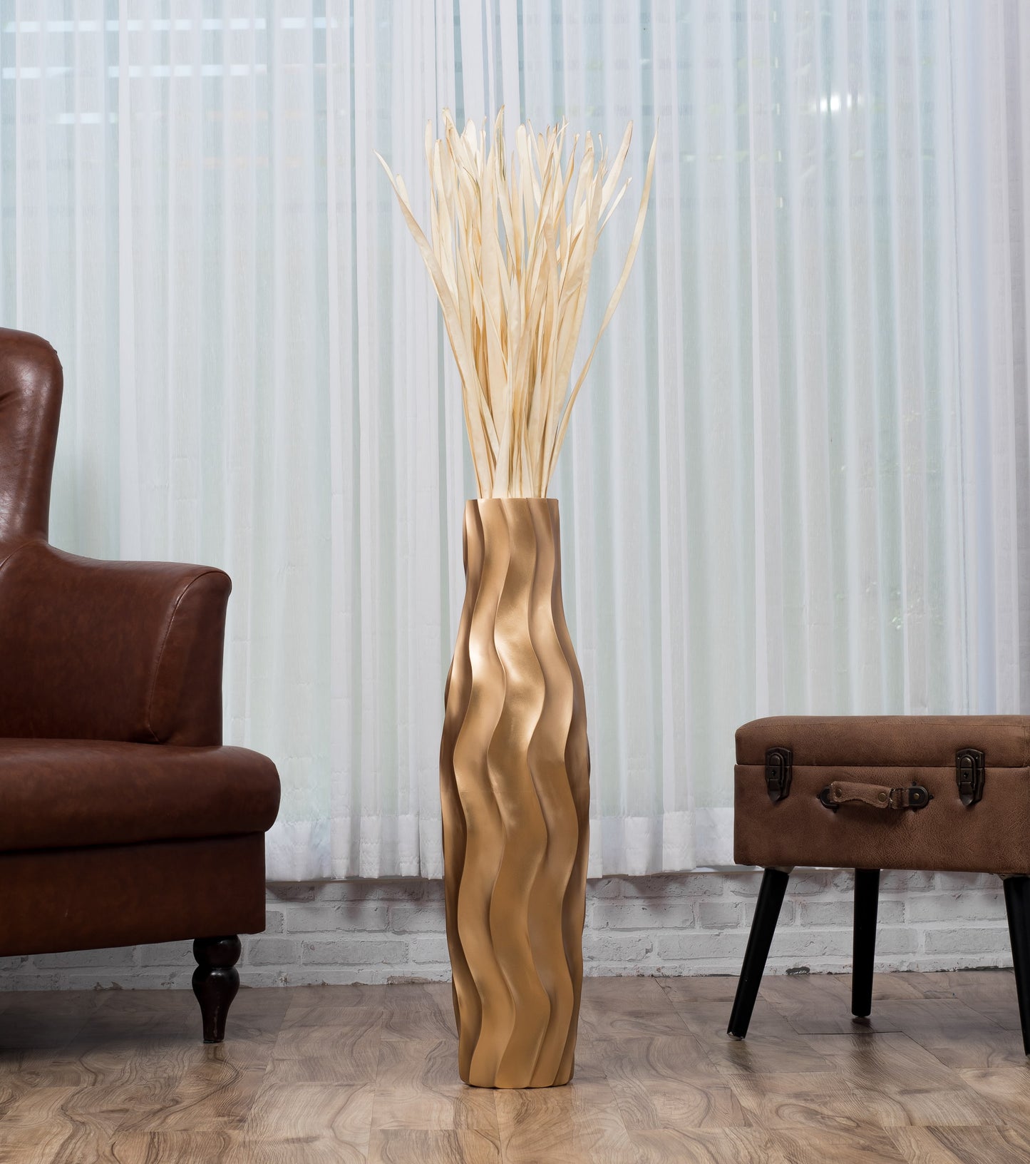 Large Mango Wood Floor Vase – Handcrafted Decorative Highlight from Thailand, gold, 26 inches