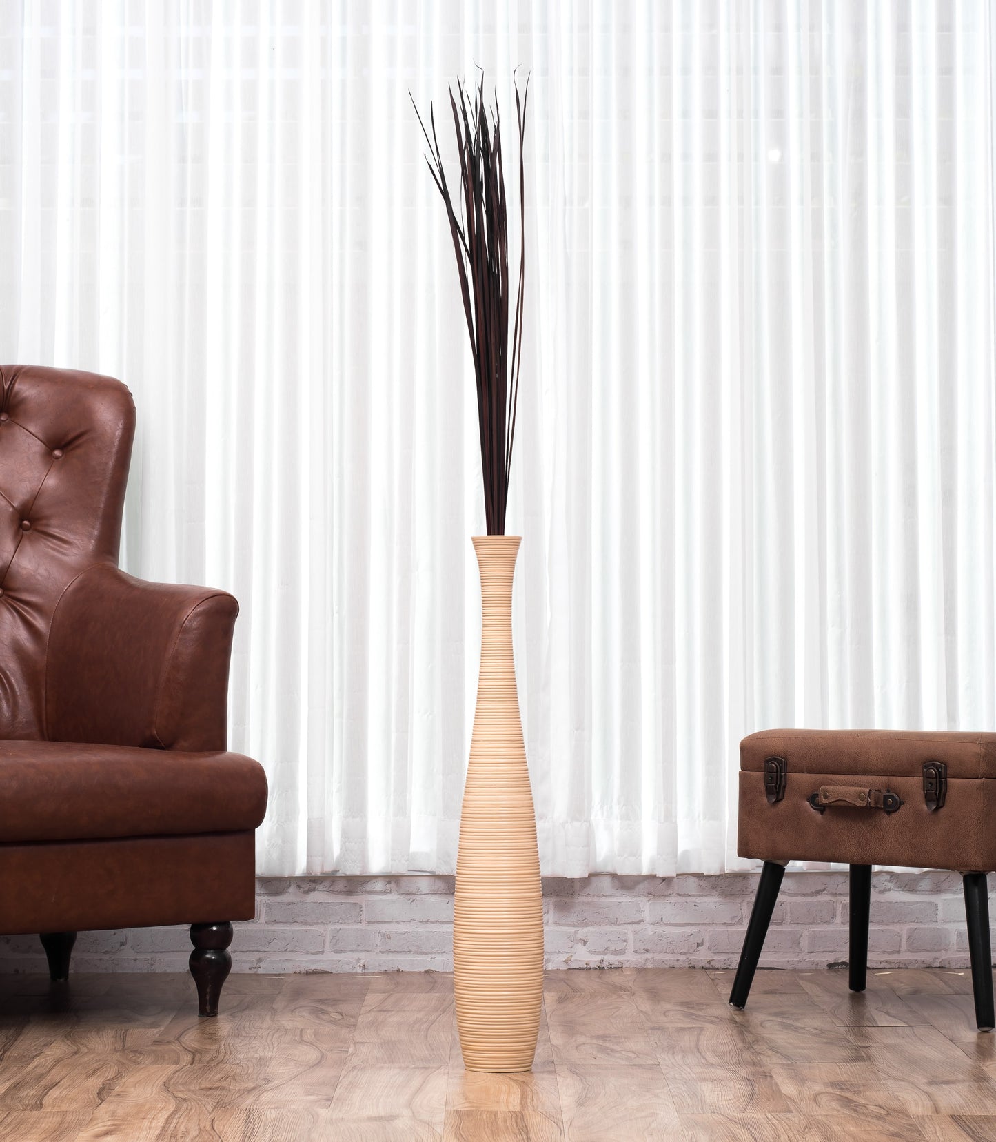 Large Mango Wood Floor Vase – Handcrafted Decorative Highlight from Thailand, cream, 26 inches
