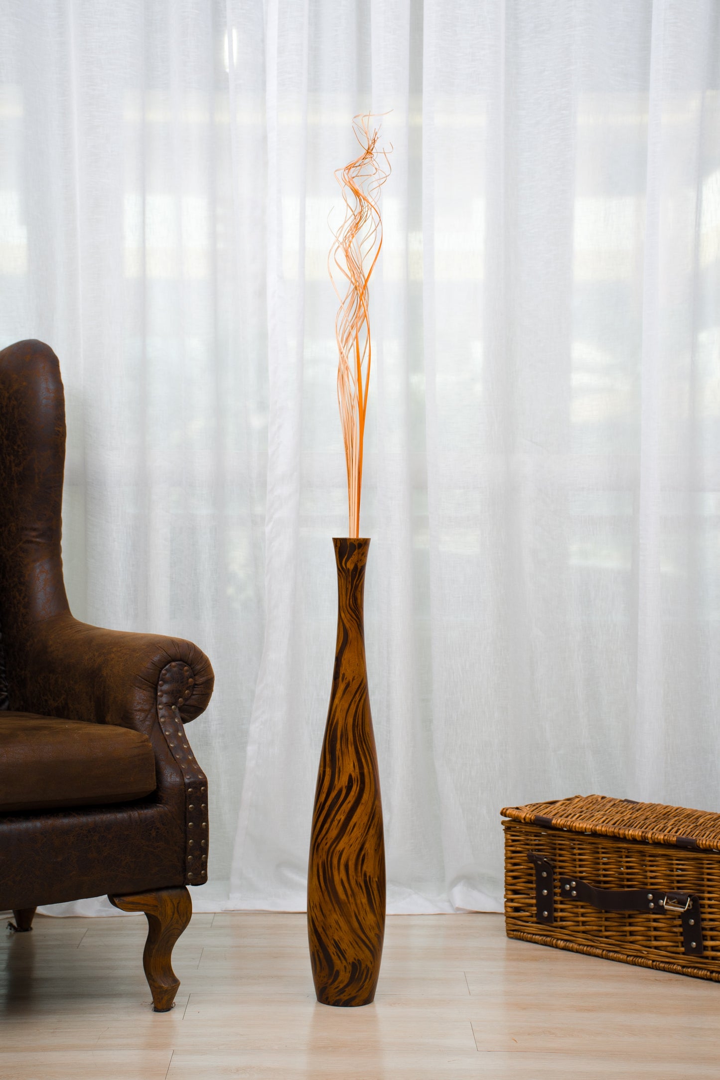 Large Mango Wood Floor Vase – Handcrafted Decorative Highlight from Thailand, brown, light brown, 26 inches
