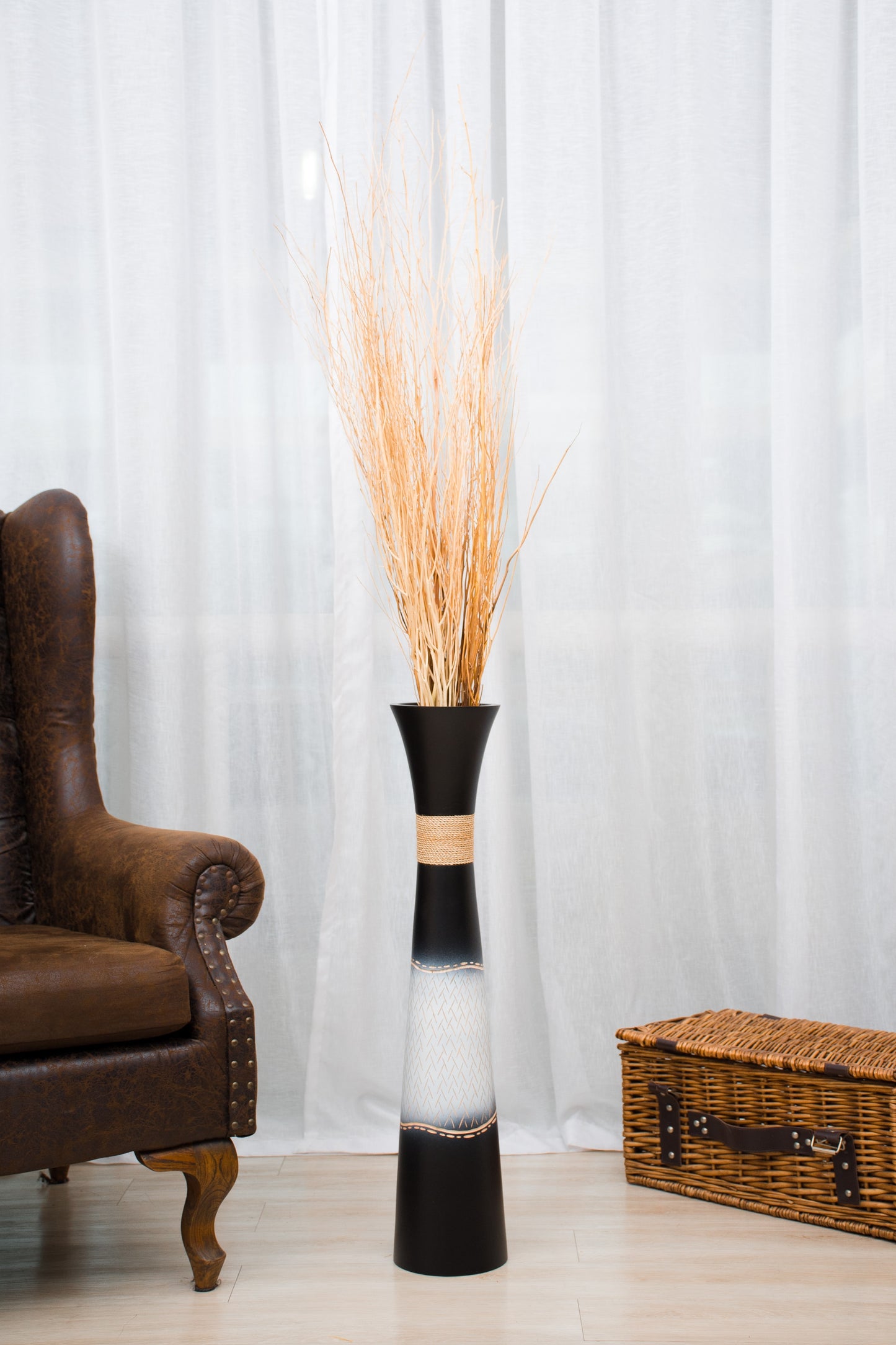 Large Mango Wood Floor Vase – Handcrafted Decorative Highlight from Thailand, black, white, 26 inches