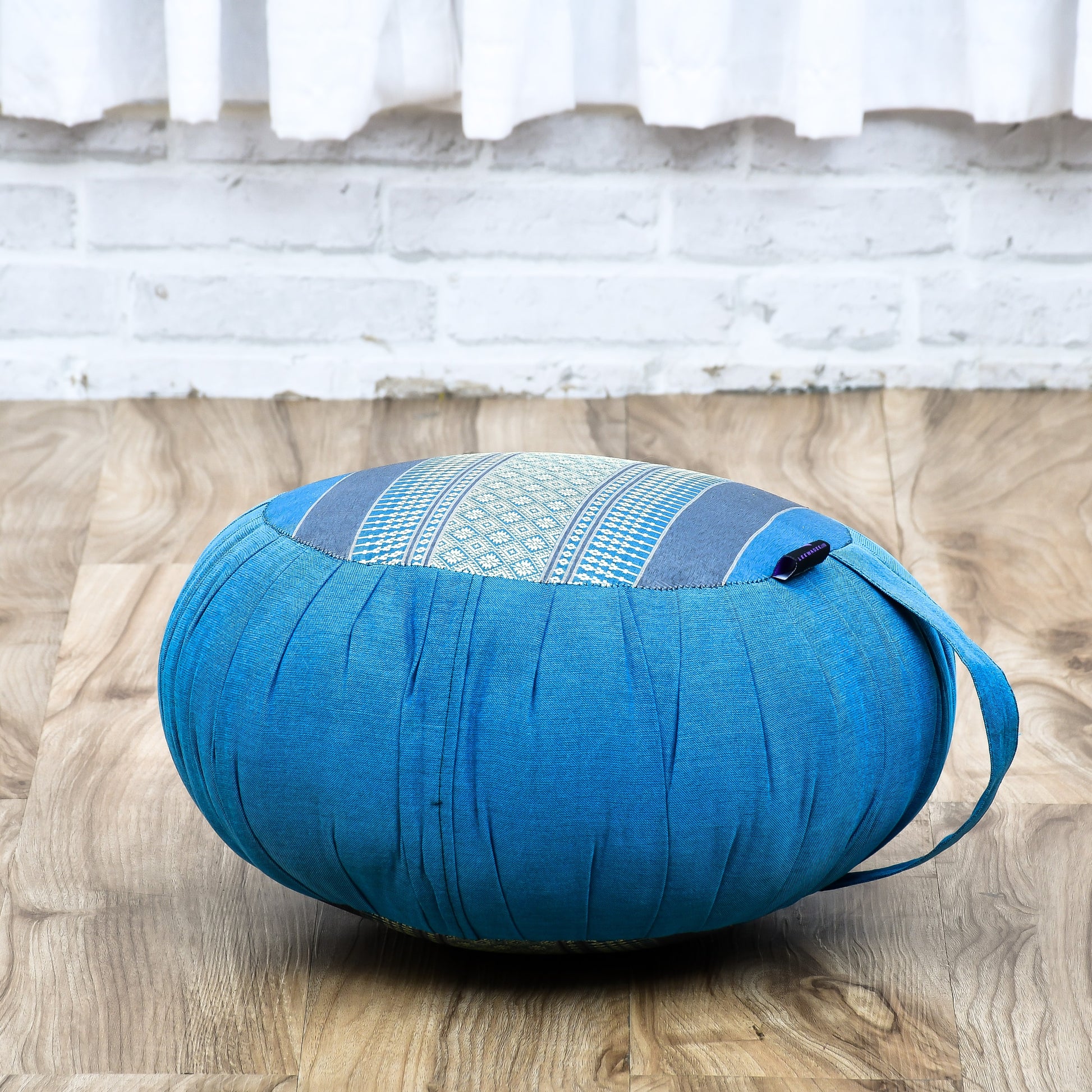 Leewadee Zafu Yoga Pillow, 33 x 15 cm, Light Blue, Sf22 - Blue