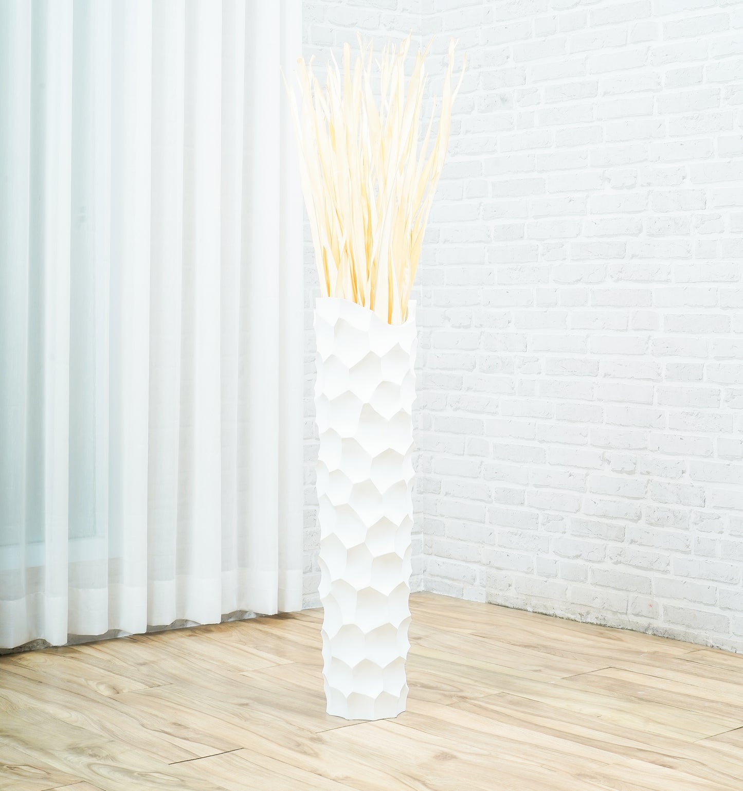 Large Mango Wood Floor Vase – Handcrafted Decorative Highlight from Thailand, white, 26 inches