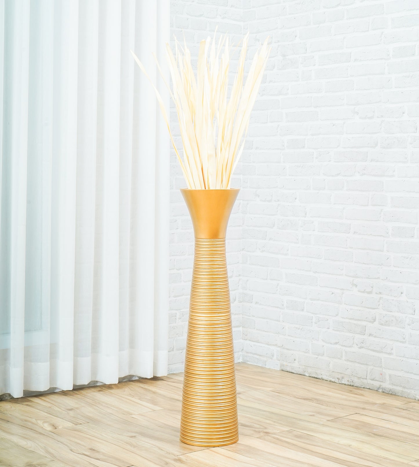 Large Mango Wood Floor Vase – Handcrafted Decorative Highlight from Thailand, gold, 26 inches