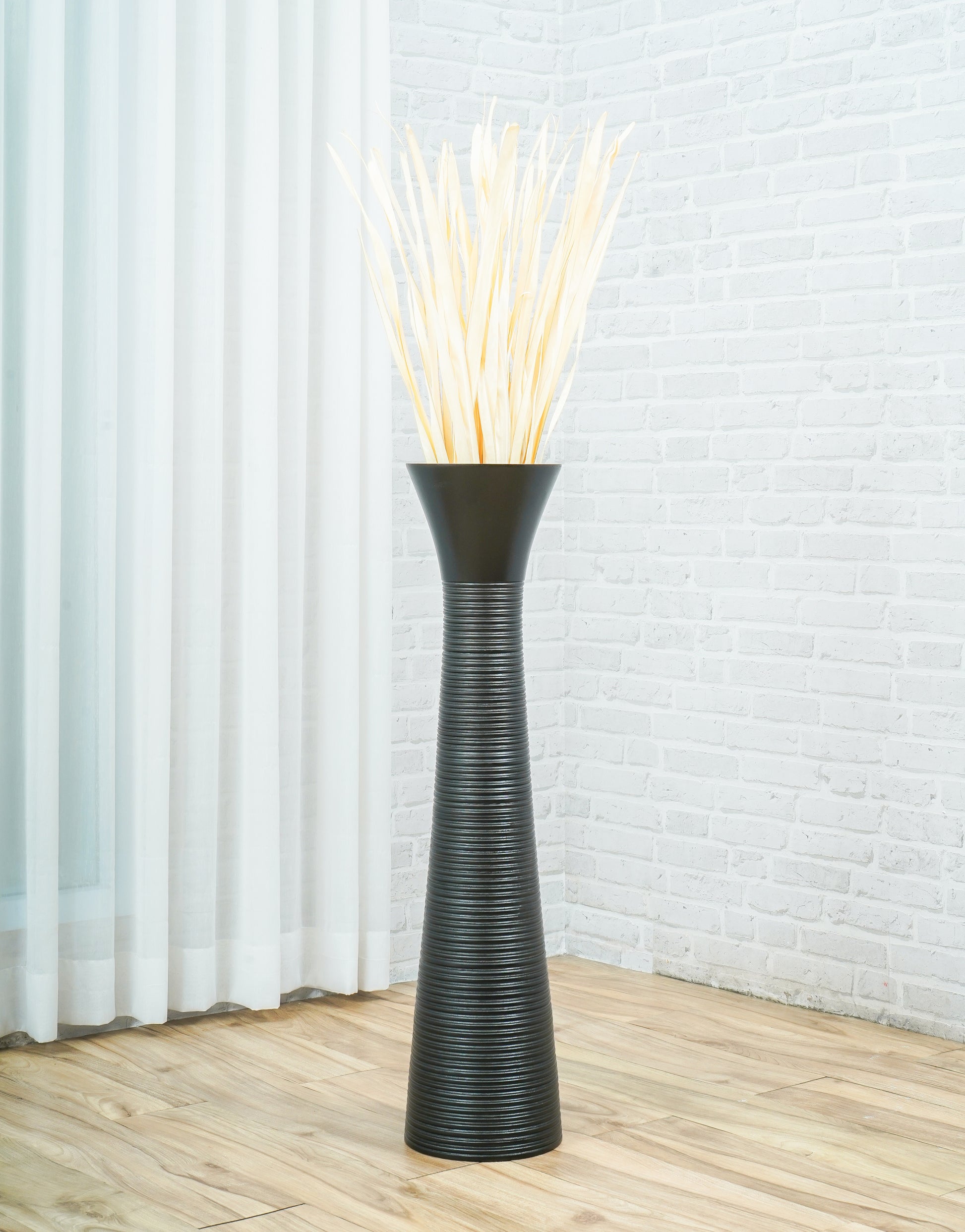 Large Mango Wood Floor Vase – Handcrafted Decorative Highlight from Thailand, black, 34 inches