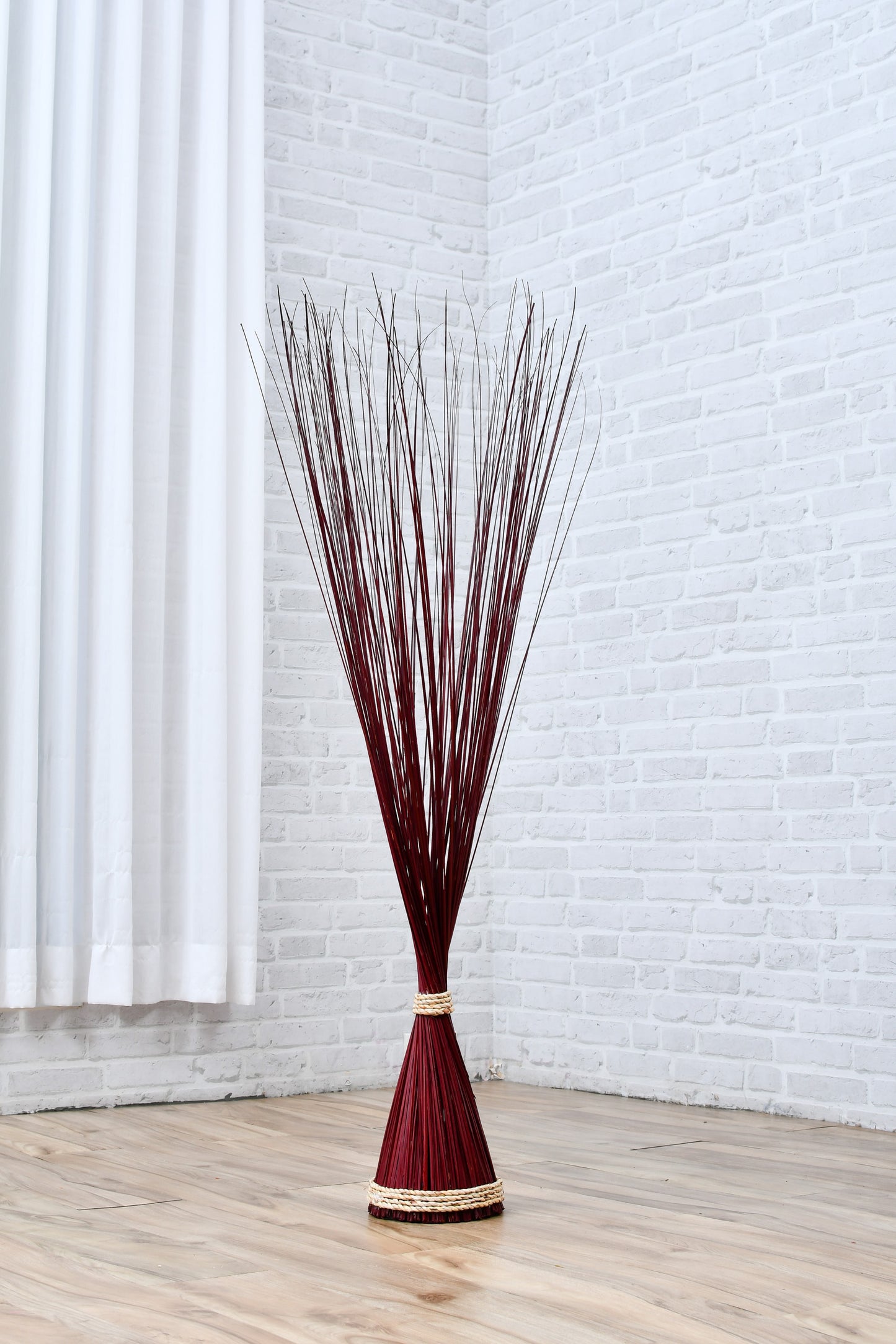 Freestanding Dried Grass Bundle – Natural Floor Decoration with Raffia Band, bordeaux, Dried Grass - 120 cm