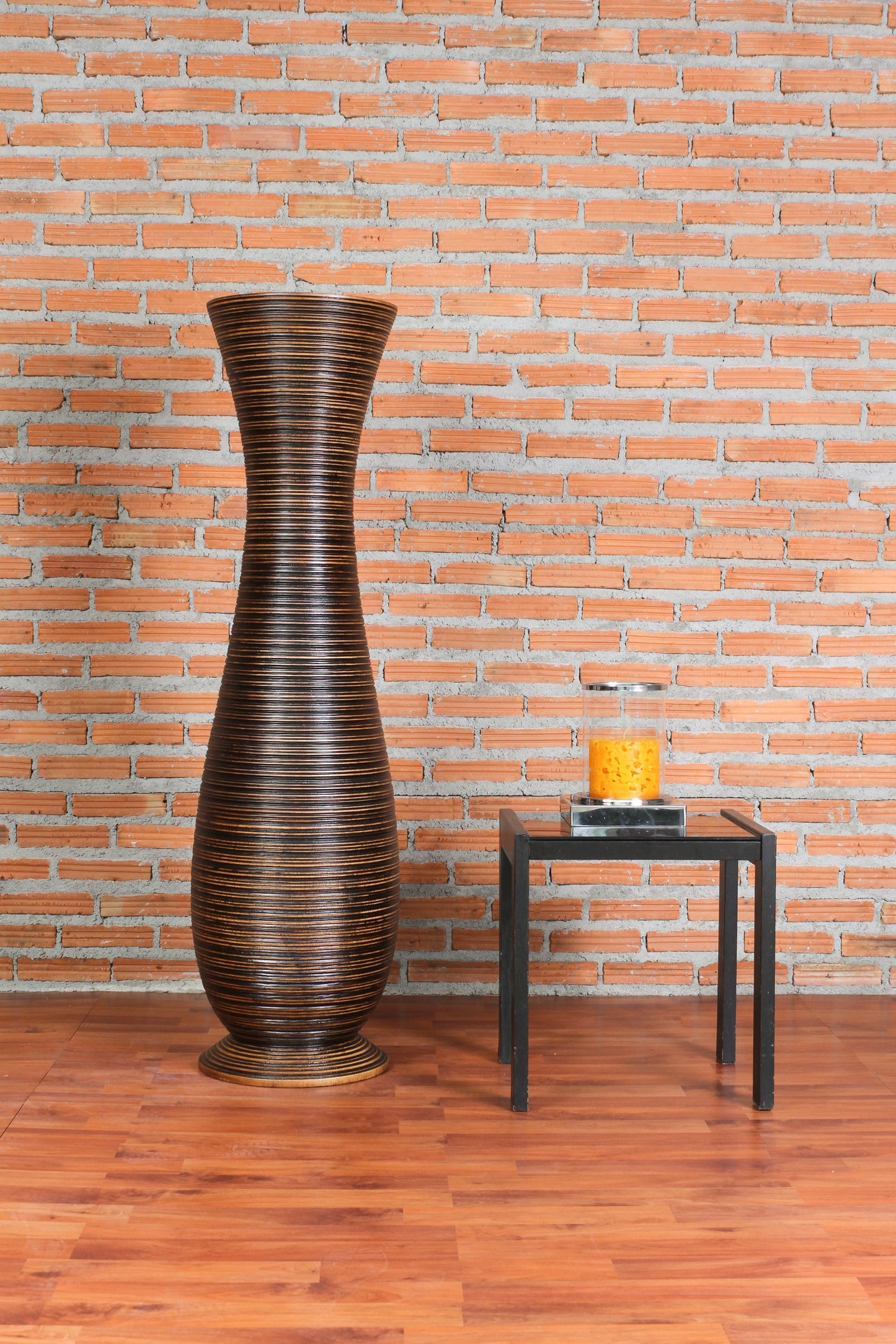 Large Mango Wood Floor Vase – Handcrafted Decorative Highlight from Thailand, brown, 41 inches