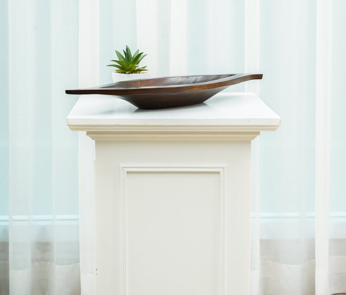 Mango Wood Decorative Bowl – Handmade in Thailand, Lacquered Finish, brown, 24 inches